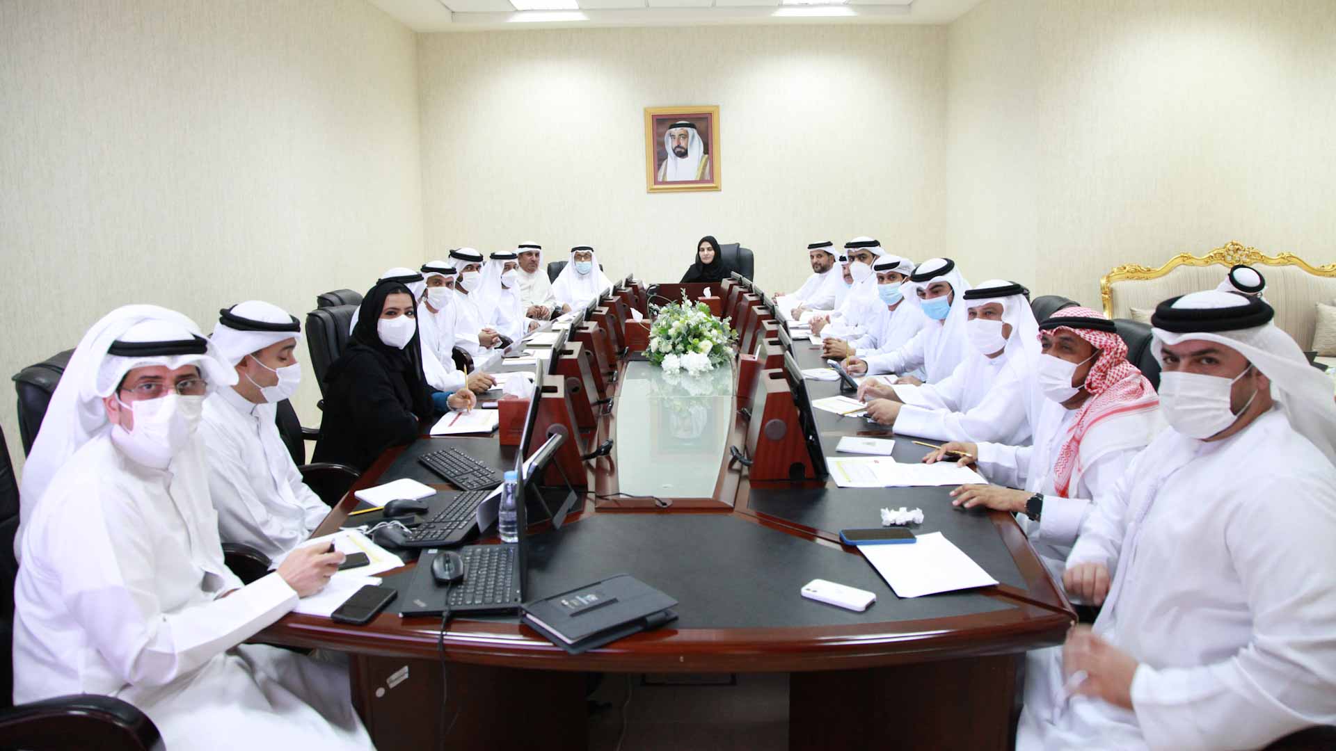 صورة بعنوان: لجنة المرافق بالاستشاري تبحث إعداد محاور مناقشة "موارد الشارقة"  