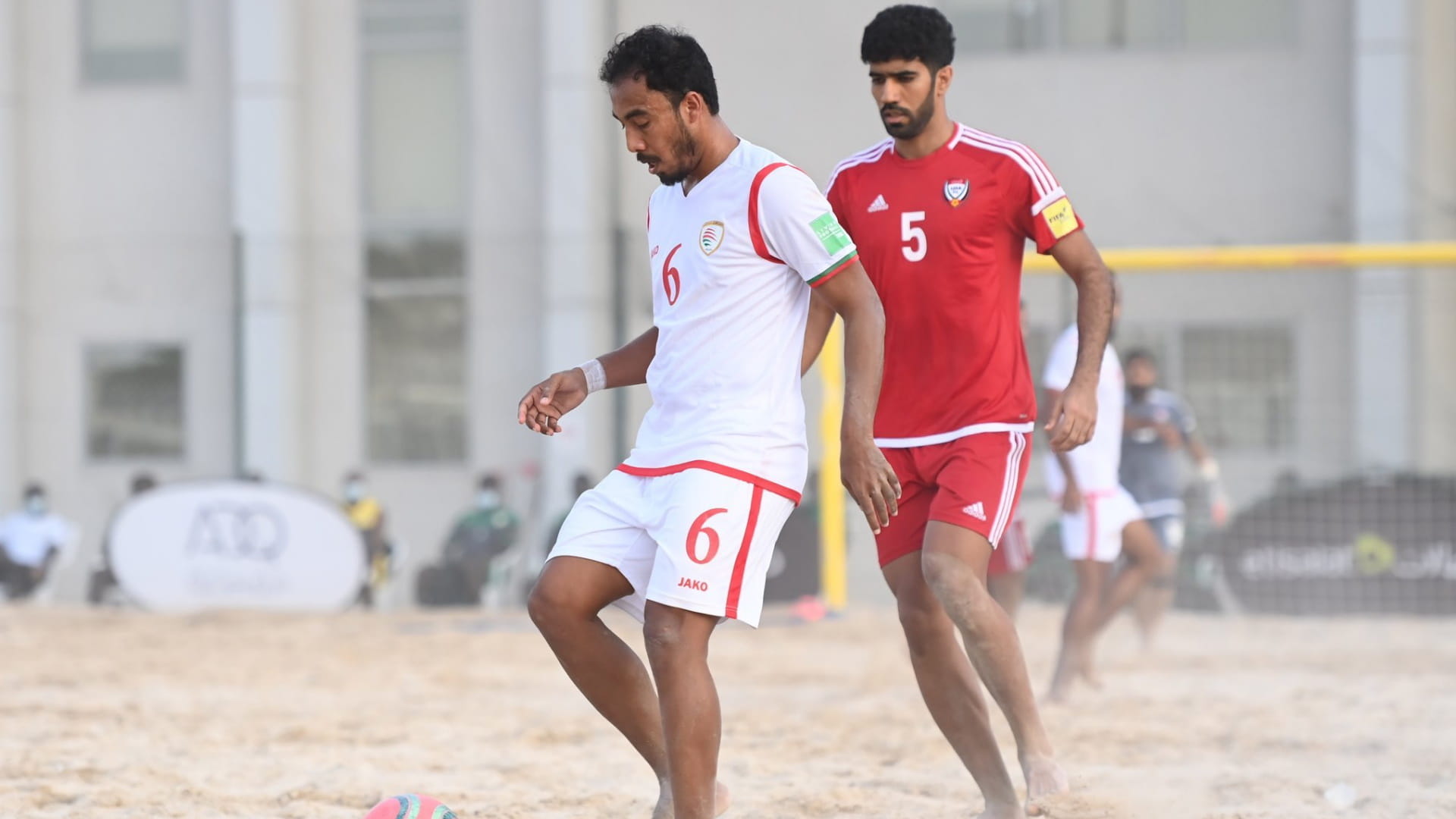 صورة بعنوان: 12 لاعباً في قائمة منتخب الإمارات للكرة الشاطئية بكأس القارات  