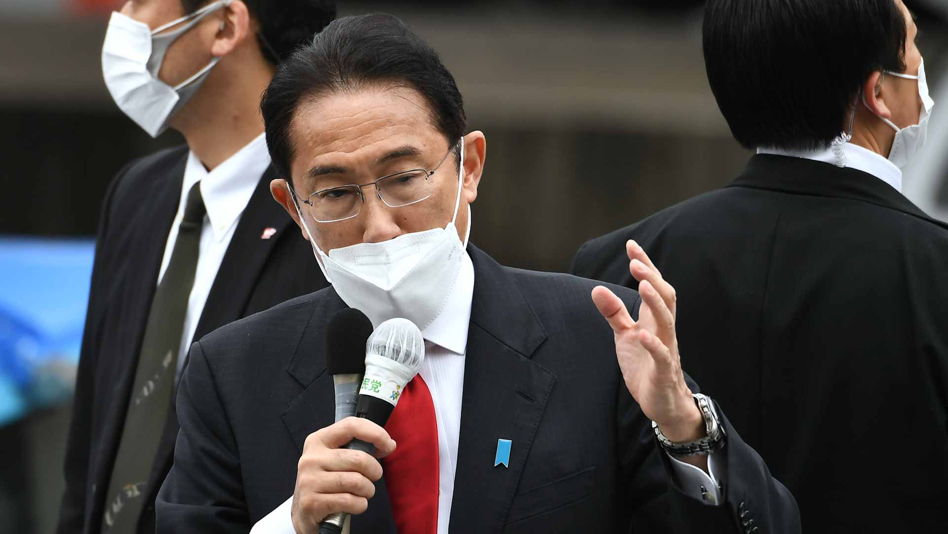 Image for the title: Japan ruling party set for likely battering in weekend election 