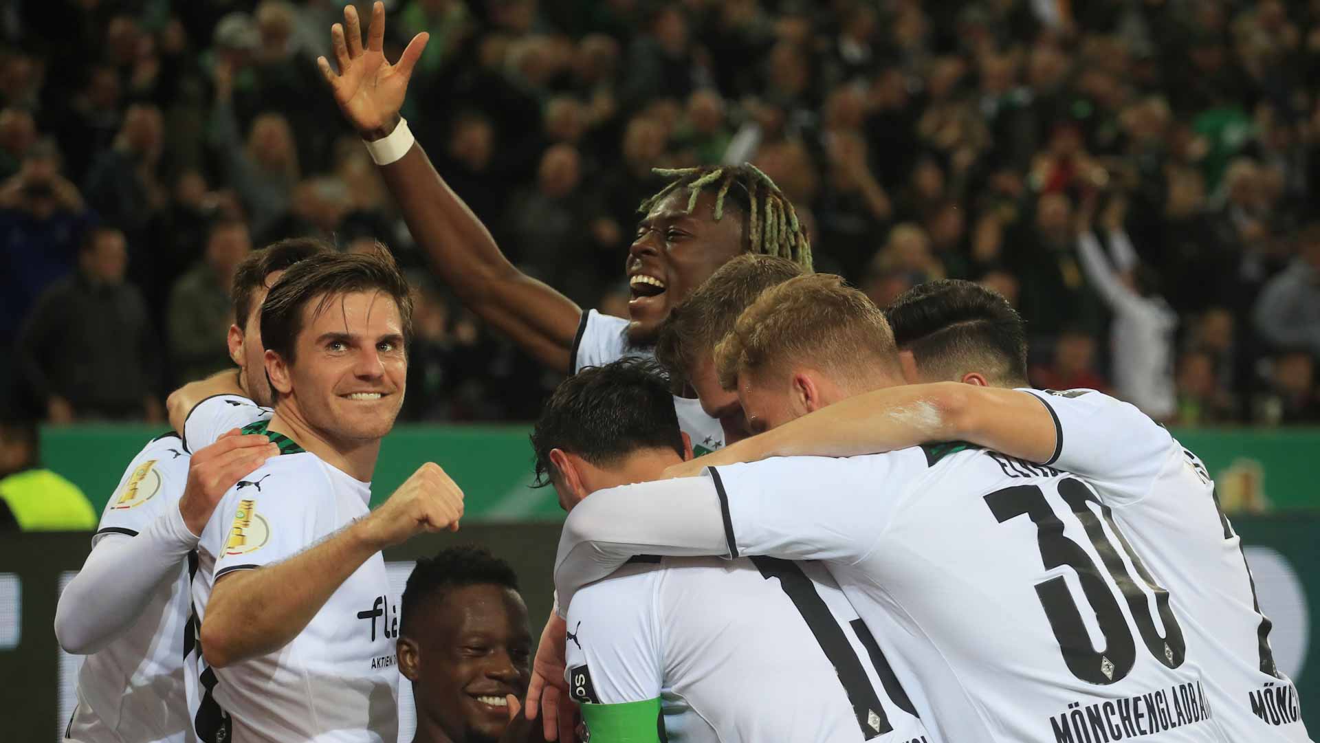 Image for the title: Gladbach obliterate Bayern 5-0 to move into German Cup 3rd round 