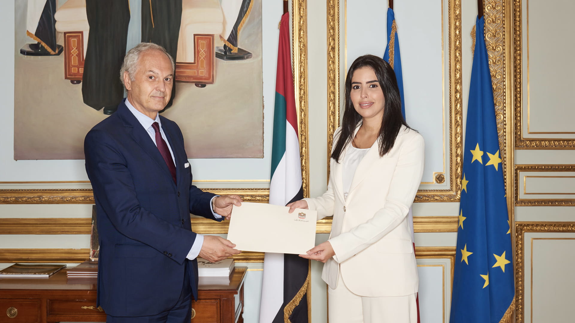 Image for the title: UAE Ambassador to France presents copy of her credentials 