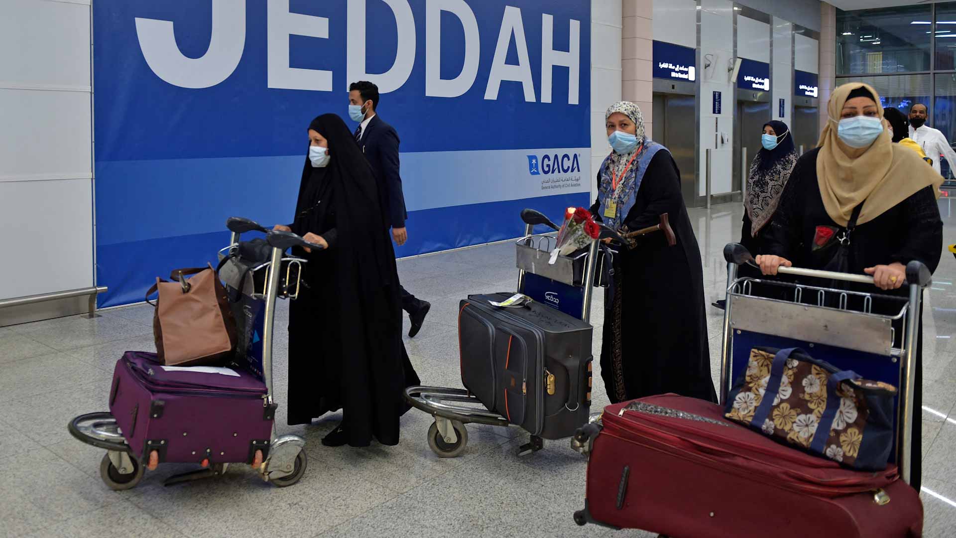 صورة بعنوان: السعودية تضيف 8 وفيات و177 إصابة لحصيلة ضحايا الجائحة 