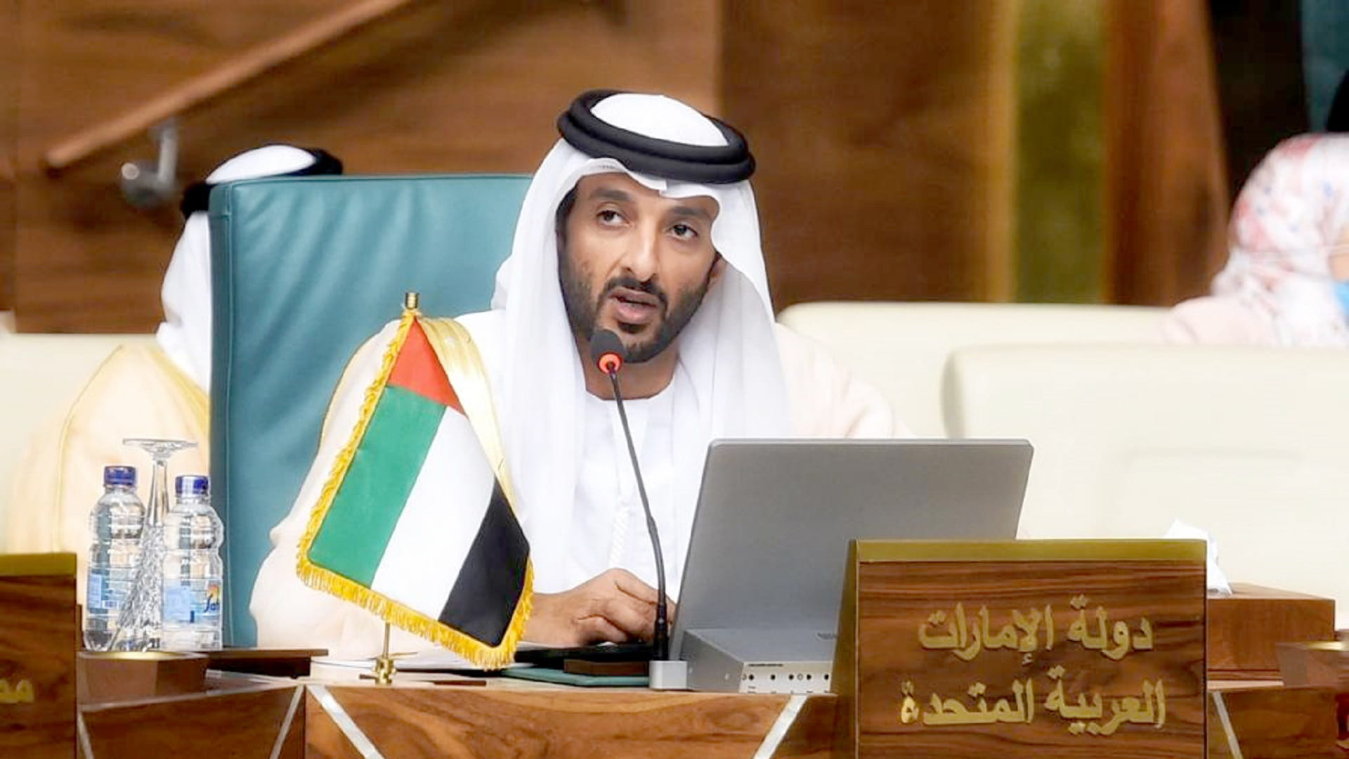 Image for the title: UAE non-oil trade with Arab countries up to AED191 bn in H1-21 