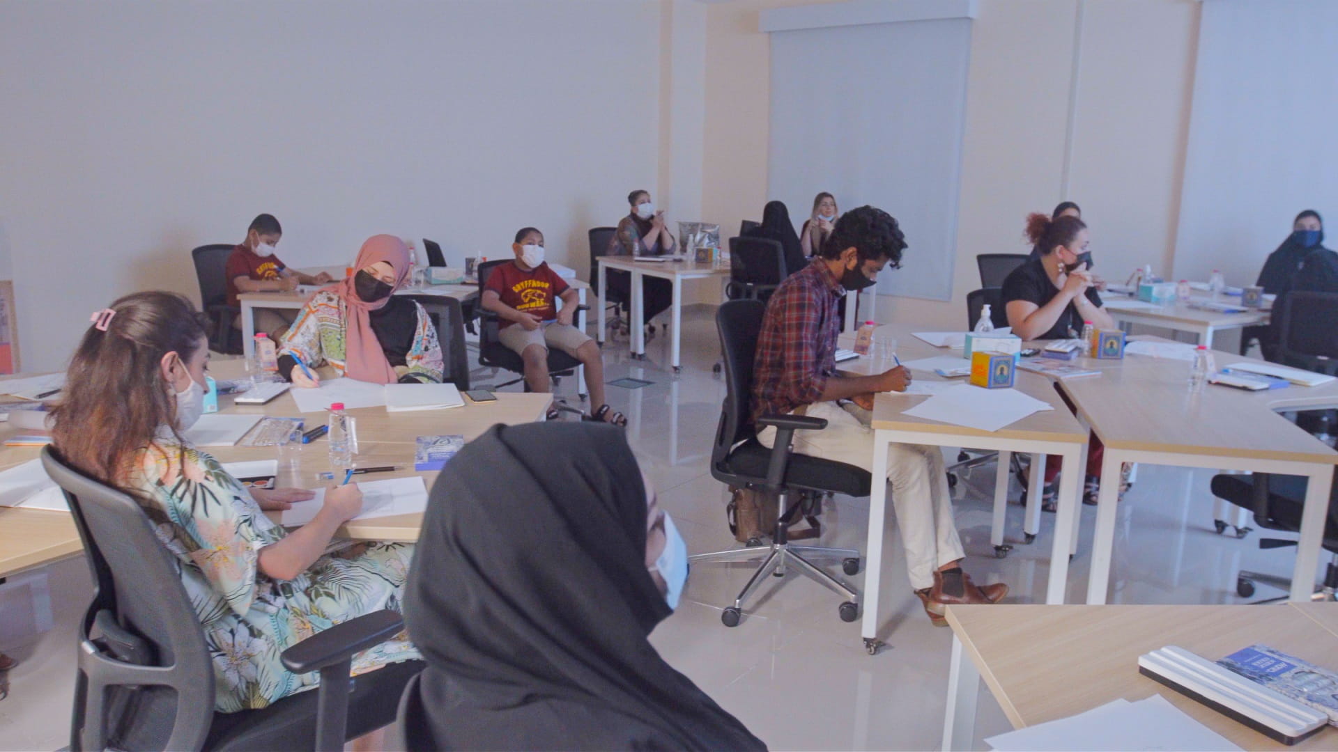 صورة بعنوان: ملتقى الشارقة الدولي للراوي يُطلق أولى الورش الاستباقية  