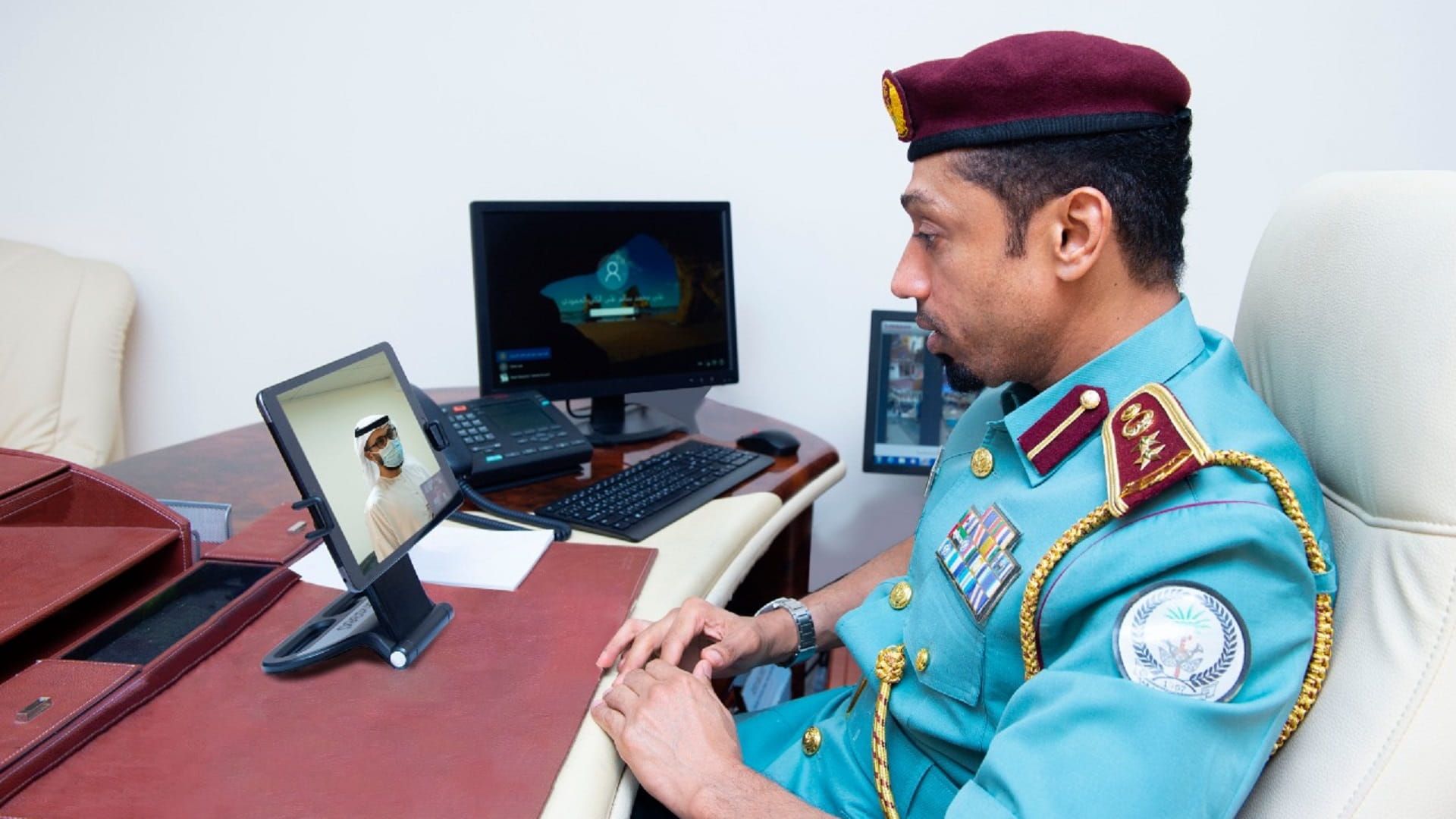 Image for the title: ERPD allows customers to communicate with officials via 'Mubasher' 