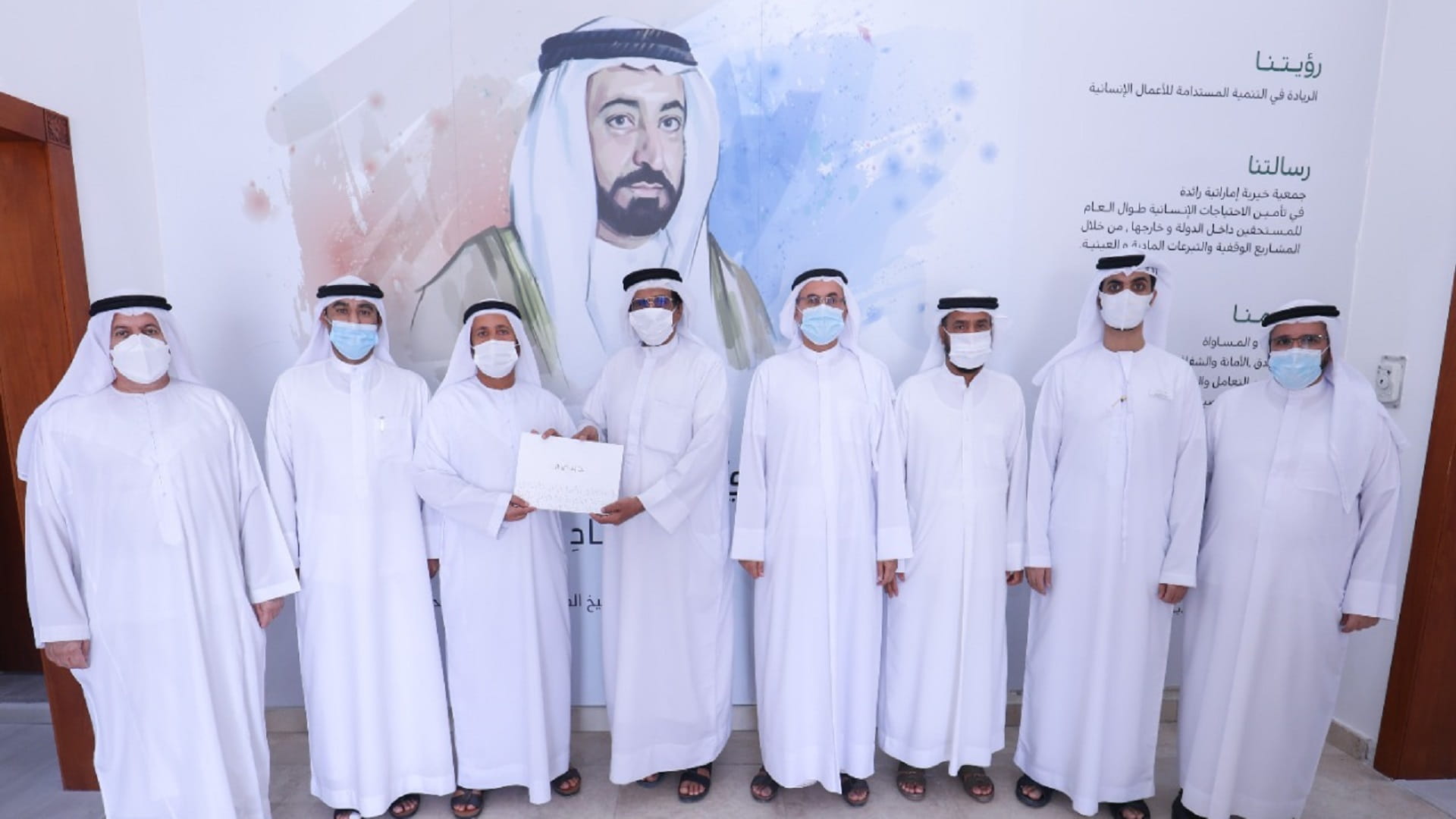 صورة بعنوان: مجلس الحمرية يشيد بجهود جمعية الشارقة الخيرية 