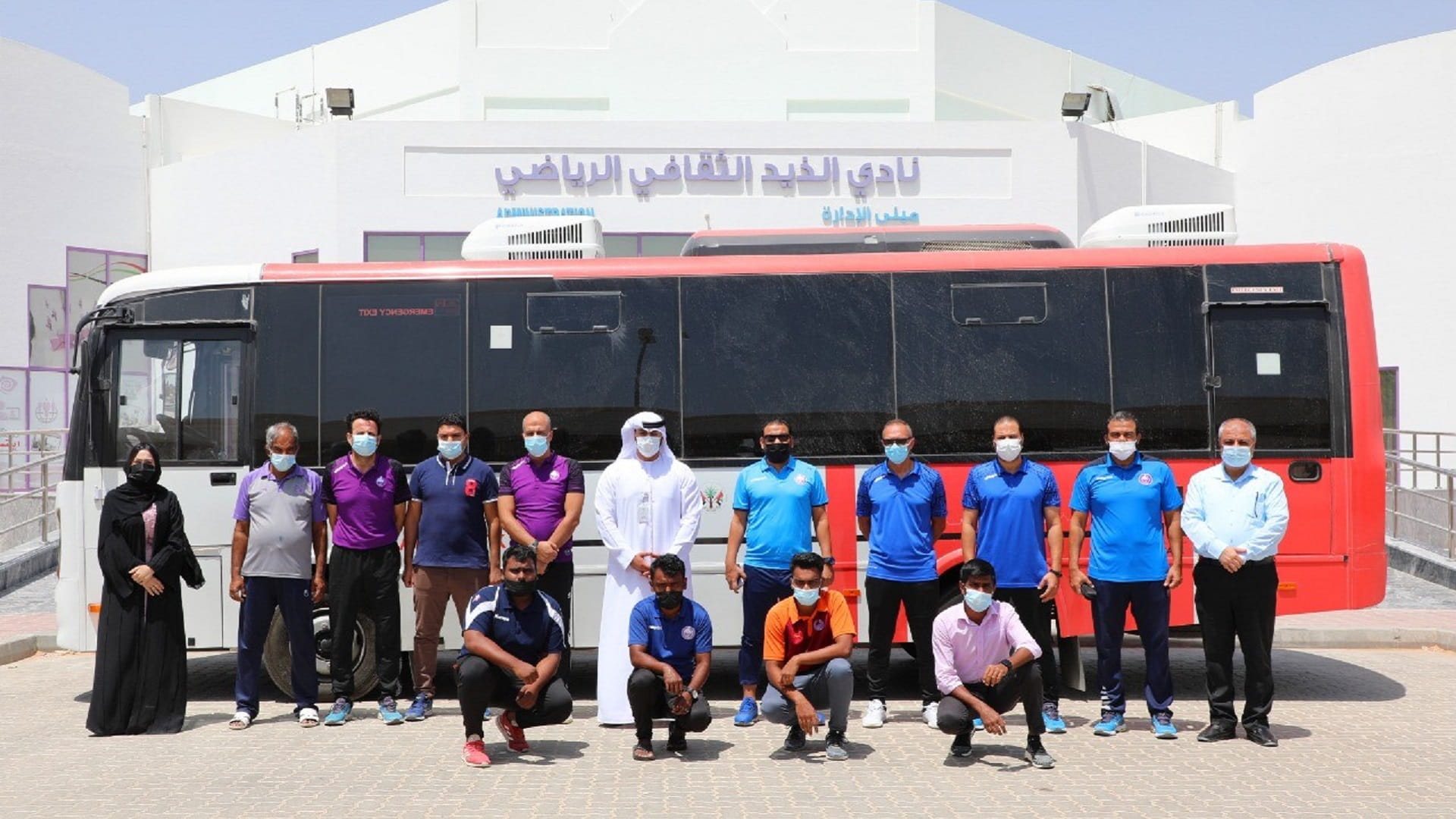 صورة بعنوان: "الشارقة الرياضي" يختتم المرحلة الـ3 من زيارات مبادرة حافلة سلامتك 