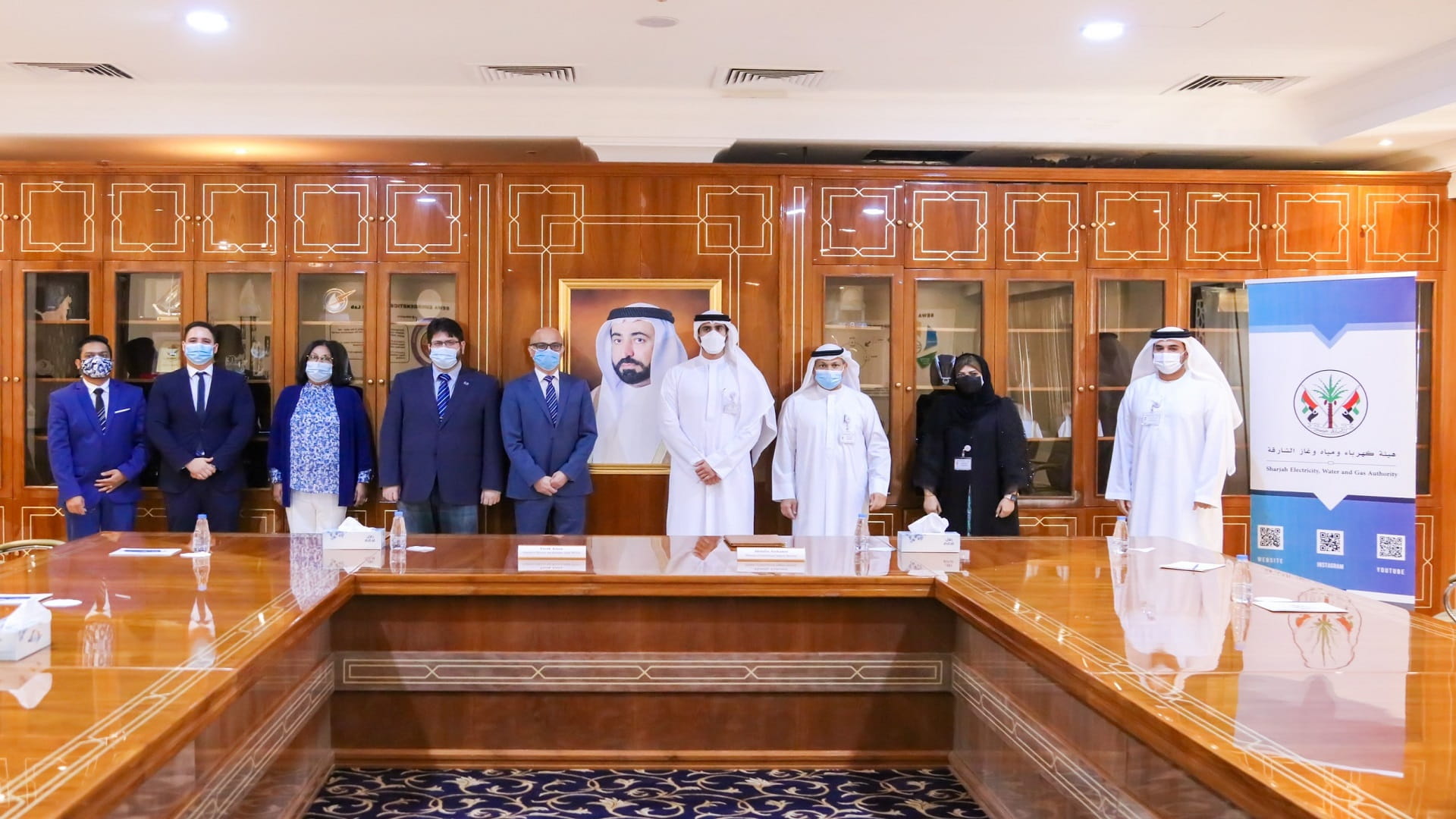 صورة بعنوان: "كهرباء الشارقة" توقع مذكرة تفاهم مع شركة شارم الأميركية  