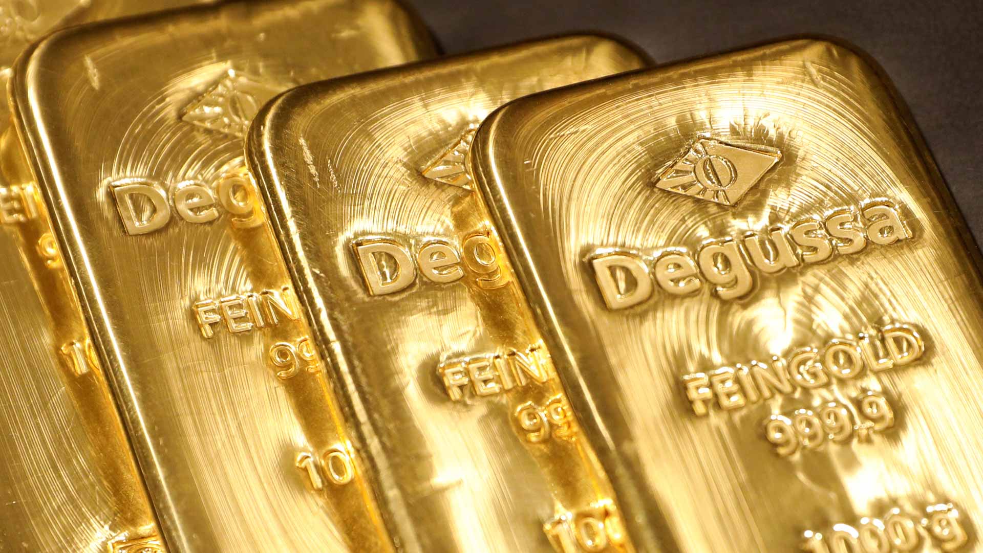 صورة بعنوان: الذهب يستقر في السوق الفورية عند 1795.22 دولار  