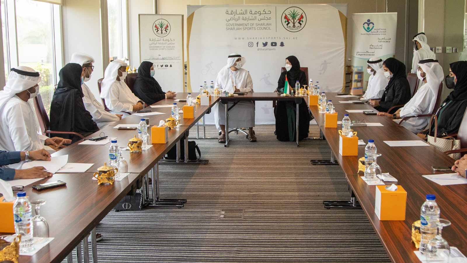 صورة بعنوان: تفاهم بين "الشارقة الرياضي"و"إنسانية الشارقة" لتمكين ذوي الإعاقة  