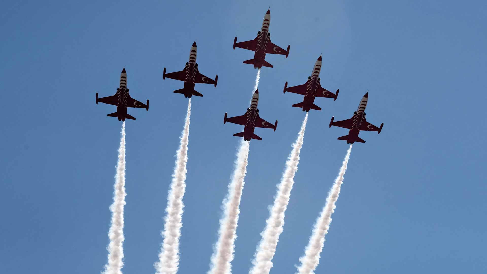 Image for the title: North Korea 'held military parade': Seoul 