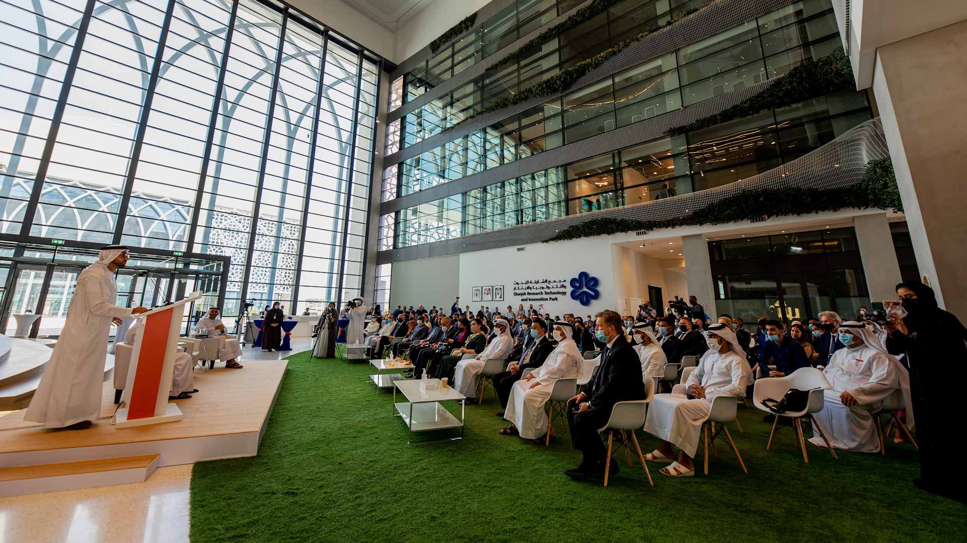 صورة بعنوان: مجمع الشارقة للابتكار يستعرض إنجازاته وخططه أمام الدبلوماسيين 