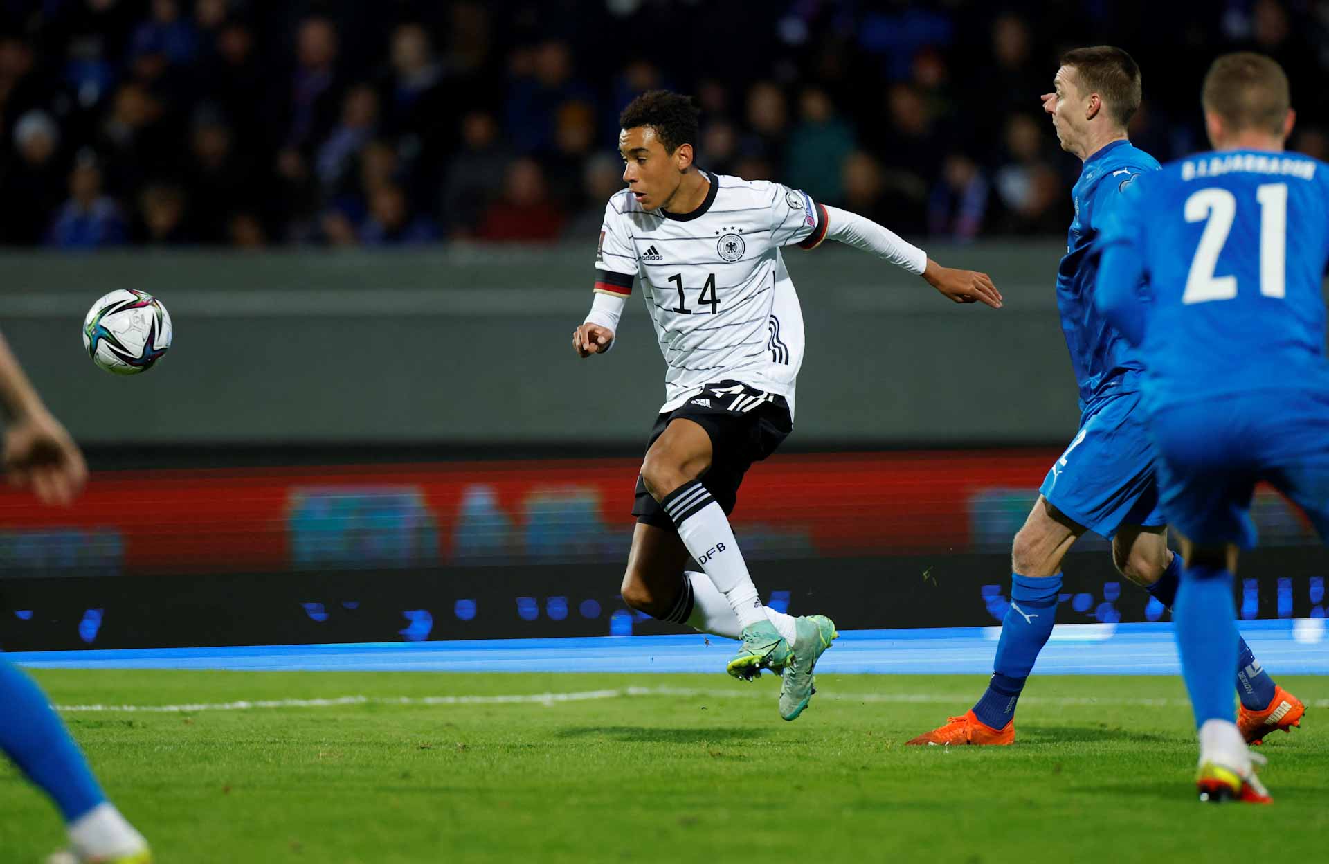 صورة بعنوان: ألمانيا تقسو على أيسلندا في تصفيات كأس العالم 2022 