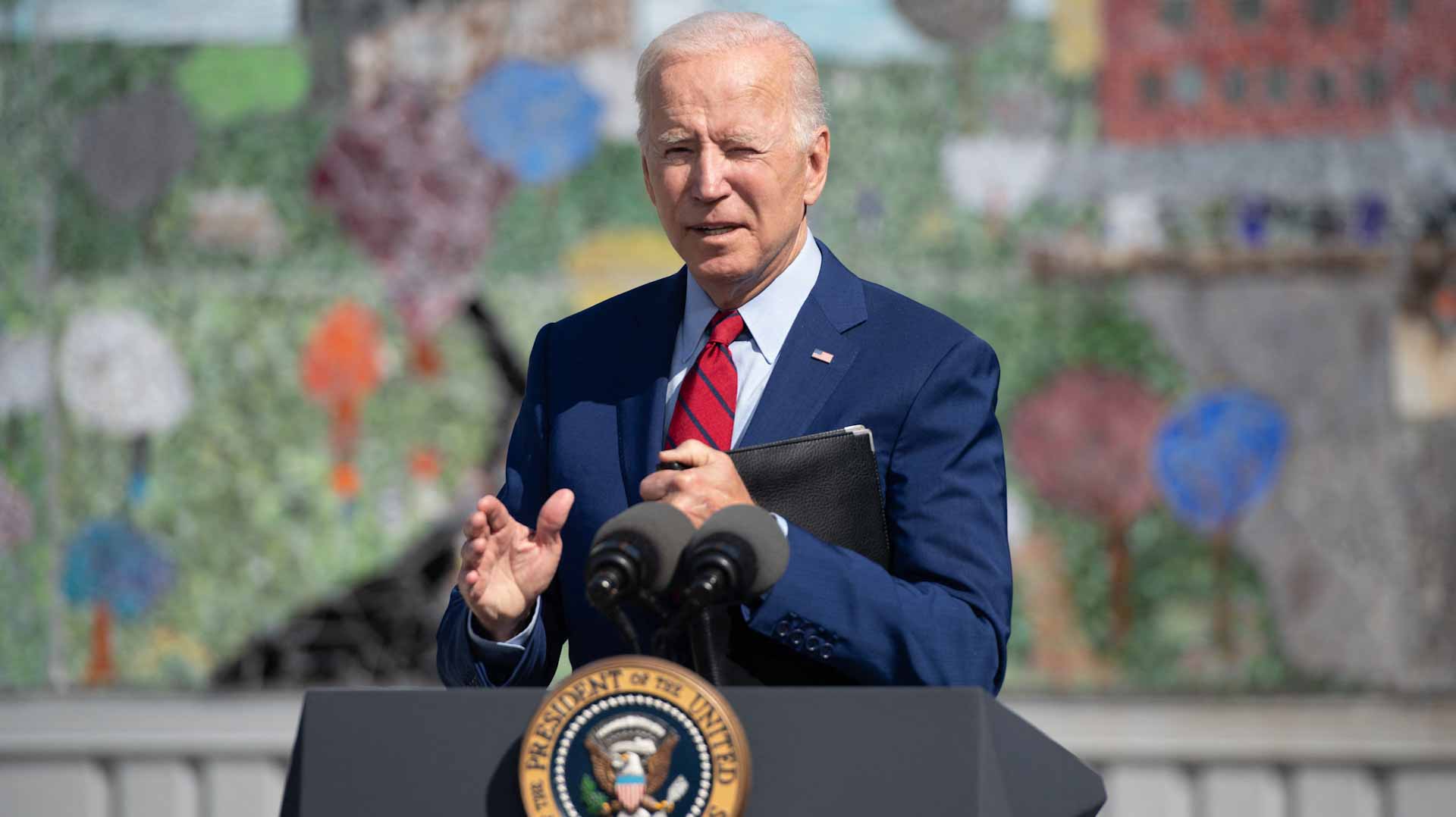 Image for the title: Biden approves California disaster declaration  