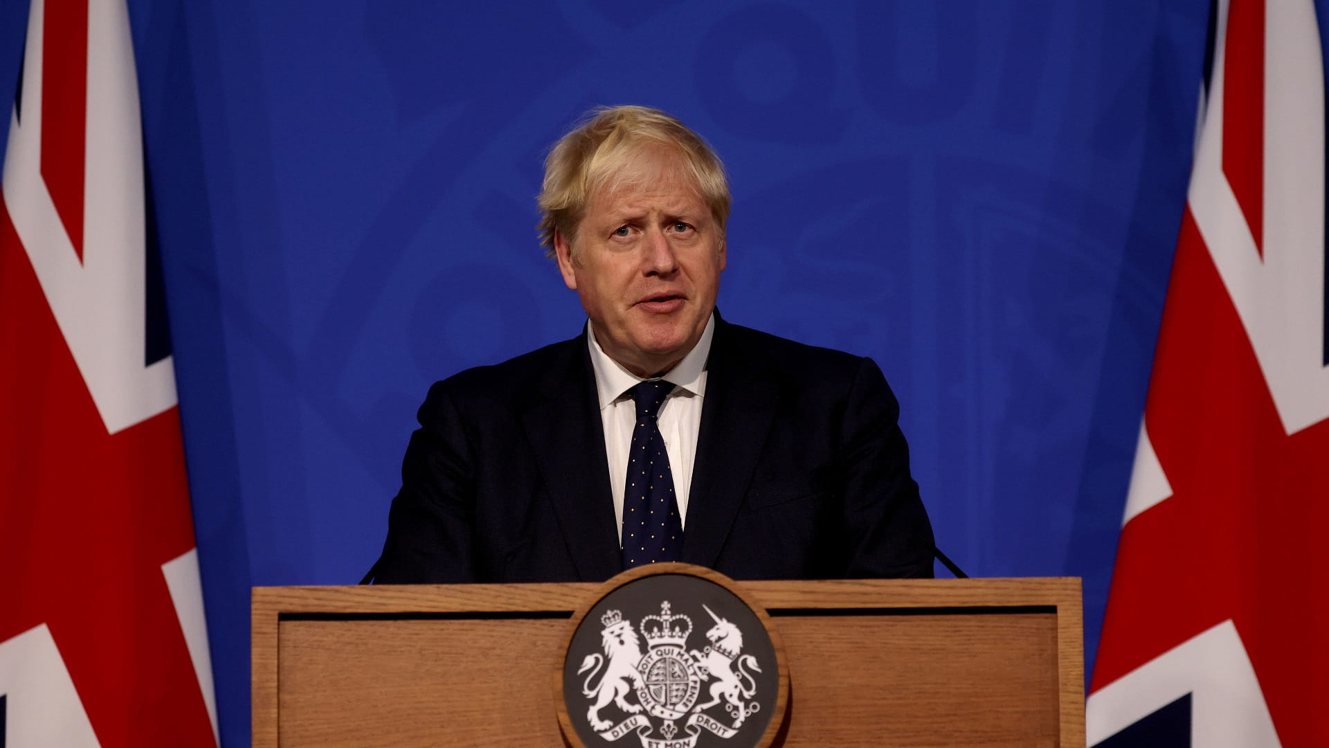 صورة بعنوان: بريطانيا تعتزم منح جرعات معززة من لقاحات كورونا لمن تجاوز الـ 50 