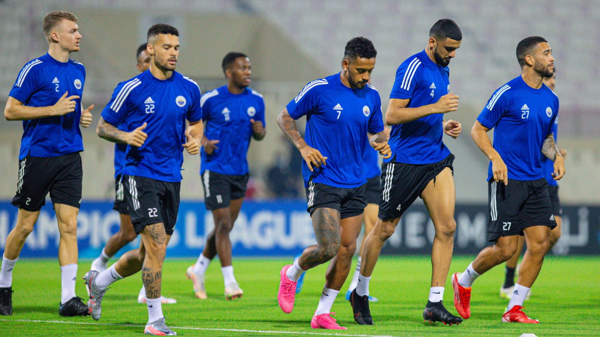 صورة بعنوان: بشعار لا وقت للراحة.. الشارقة يستعد لقمة شباب الأهلي بدوري أدنوك 