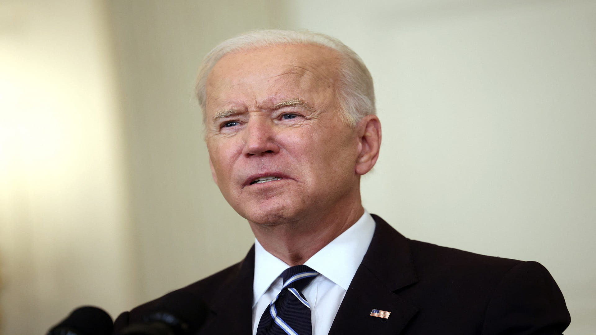 Image for the title: Biden asks world leaders to cut methane in climate fight 