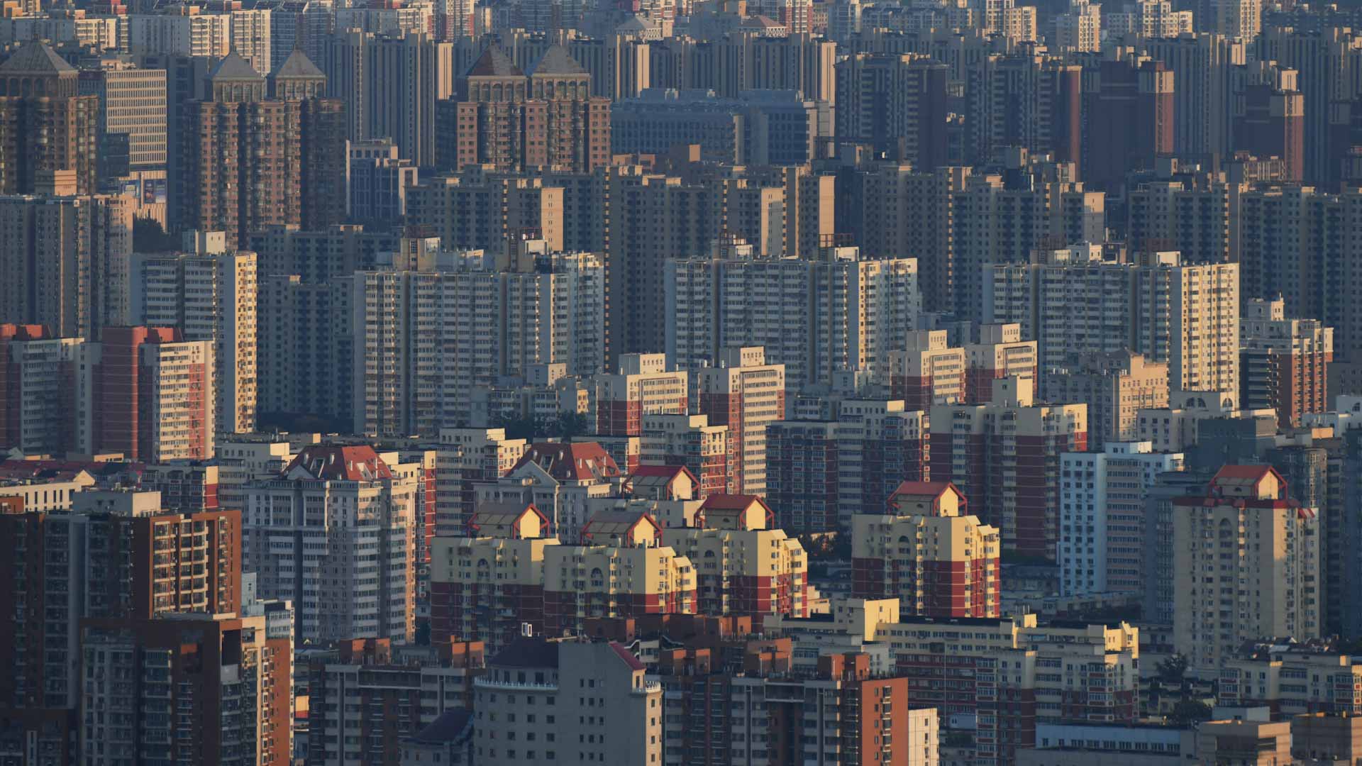 Image for the title: China wealth plans threaten European luxury stocks' post-Corona 