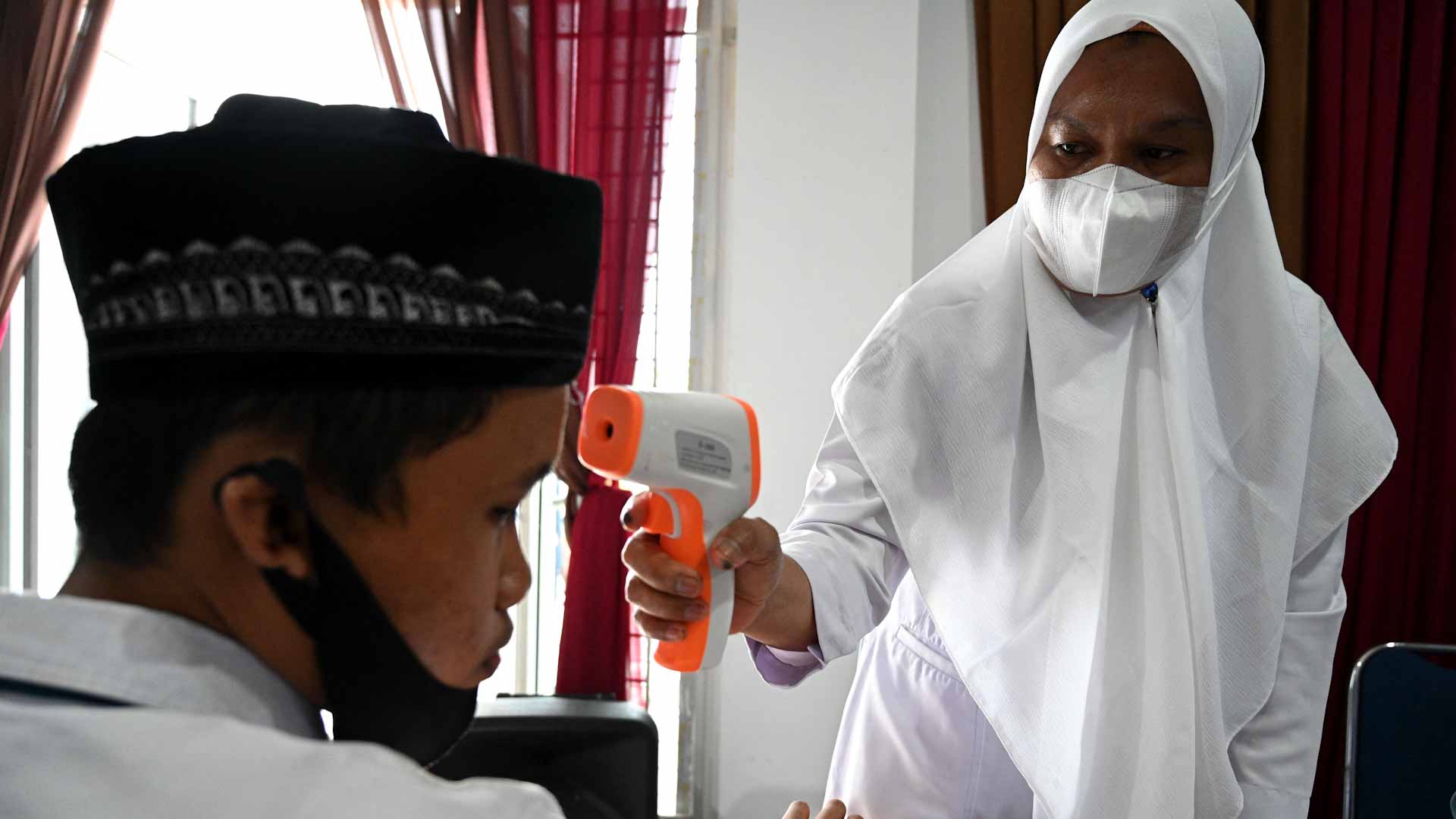 Image for the title: Worldwide coronavirus cases cross 228.97 million 