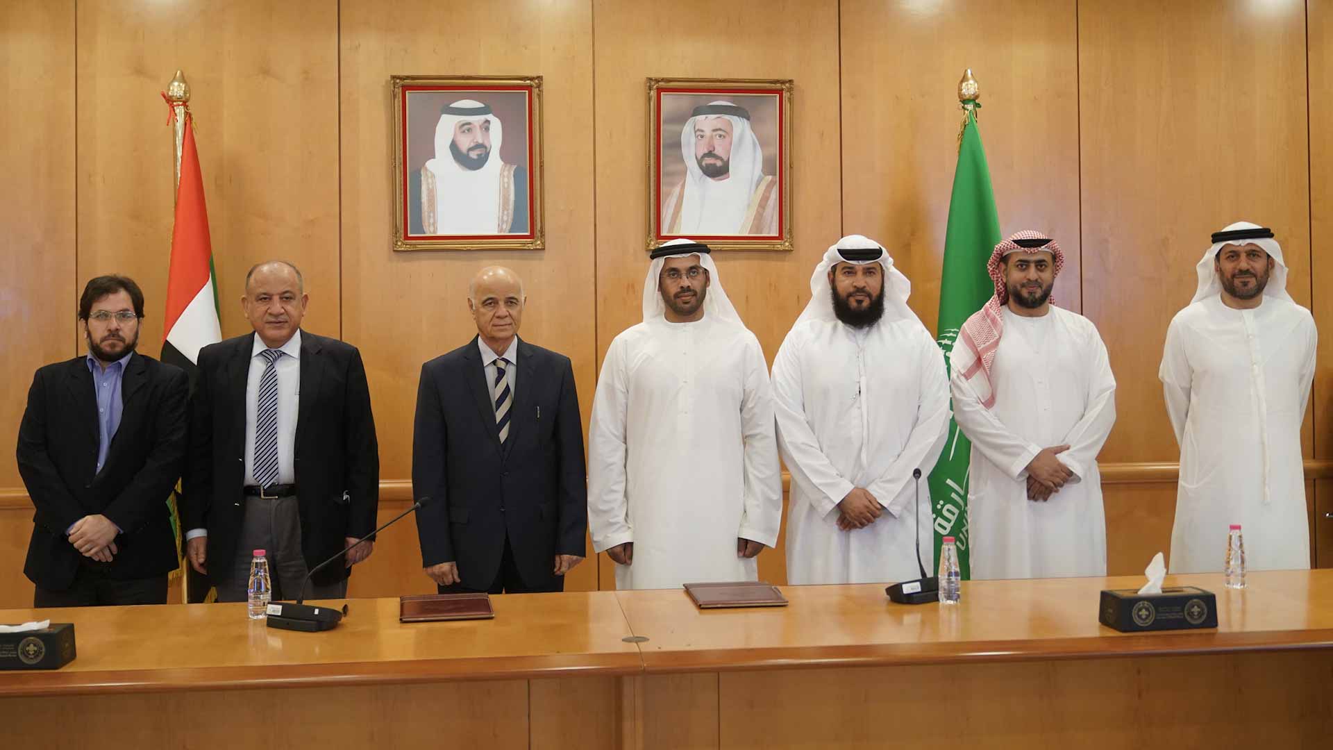 صورة بعنوان: جامعة الشارقة و"الإمارات للمحامين" توقعان اتفاقية للتعاون مشترك 