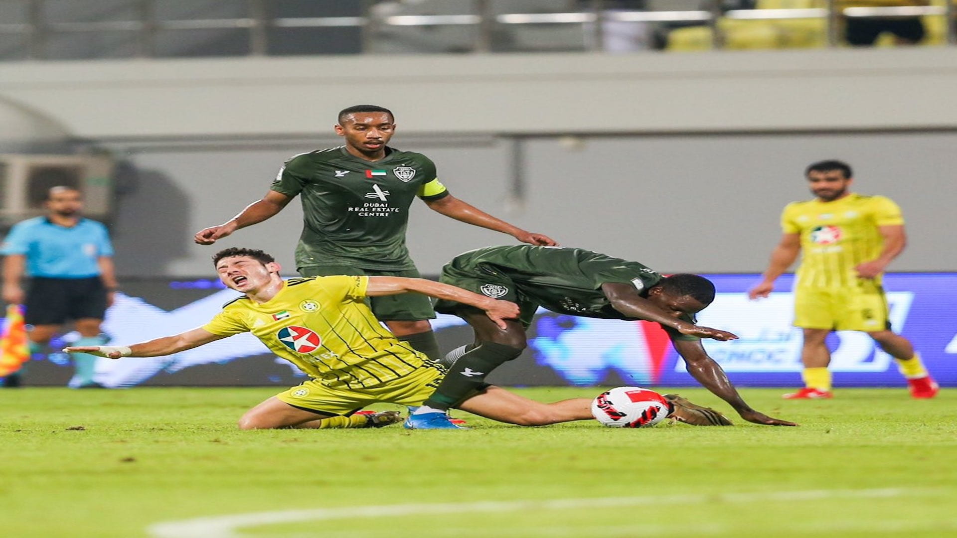 صورة بعنوان: تعادل اتحاد كلباء والوصل بدوري أدنوك 