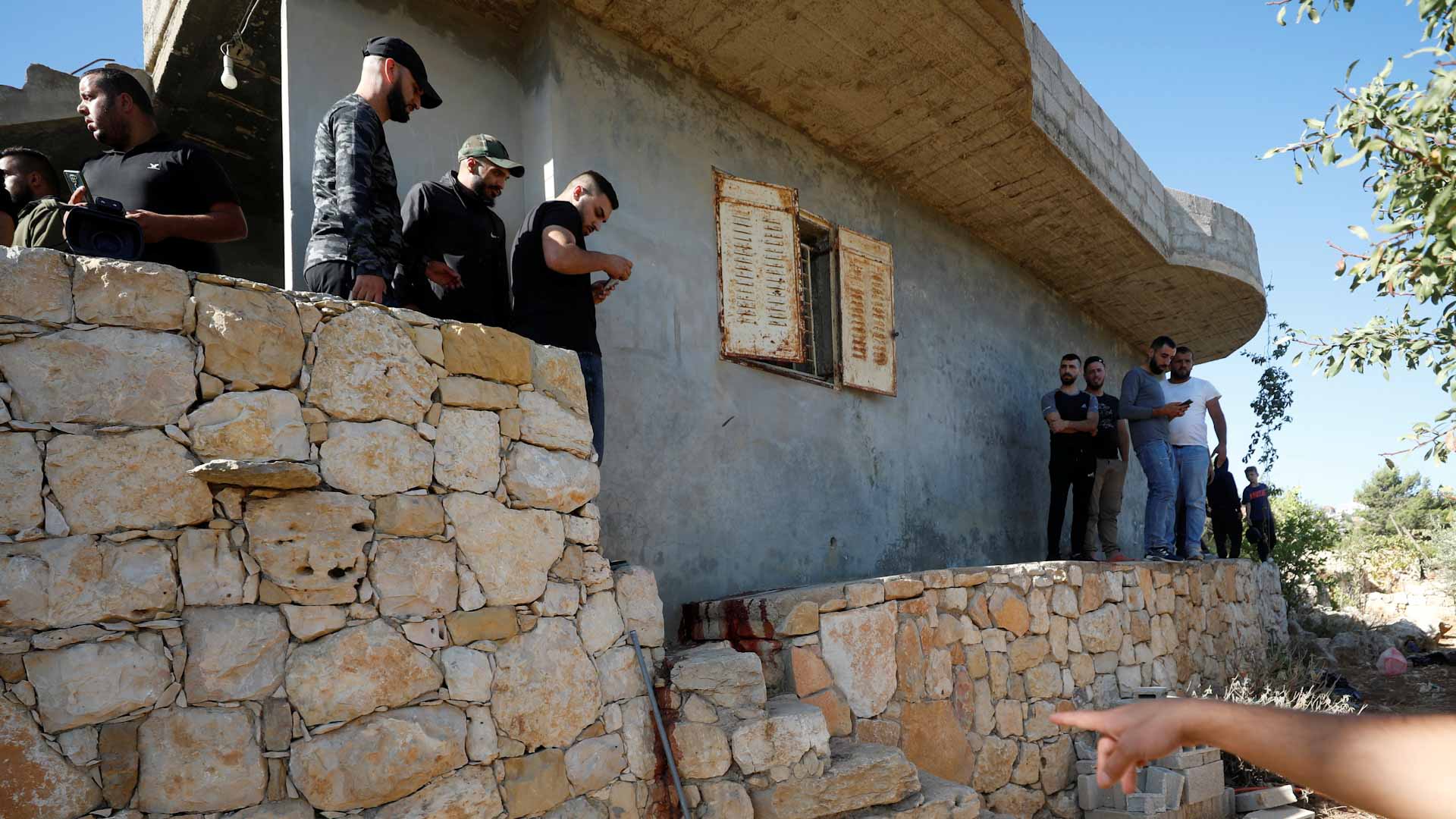 Image for the title: Israeli troops kill four Hamas members in West Bank raids 