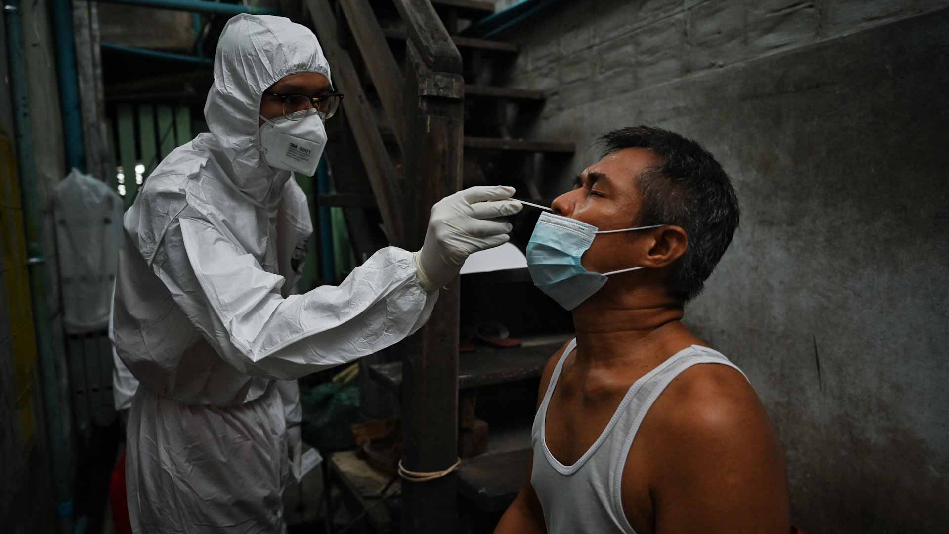 Image for the title: Thailand to reopen to more vaccinated visitors from November 