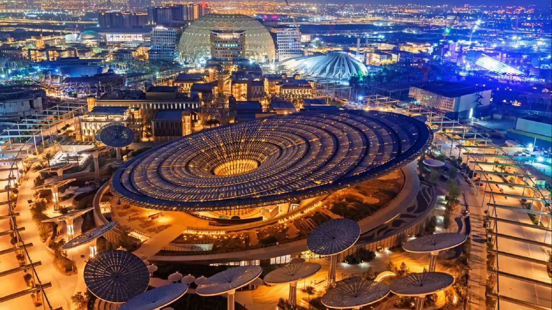 صورة بعنوان: العالم بحضرة إكسبو 2020 دبي وسط أجواء عالية من الطمأنينة والأمان 