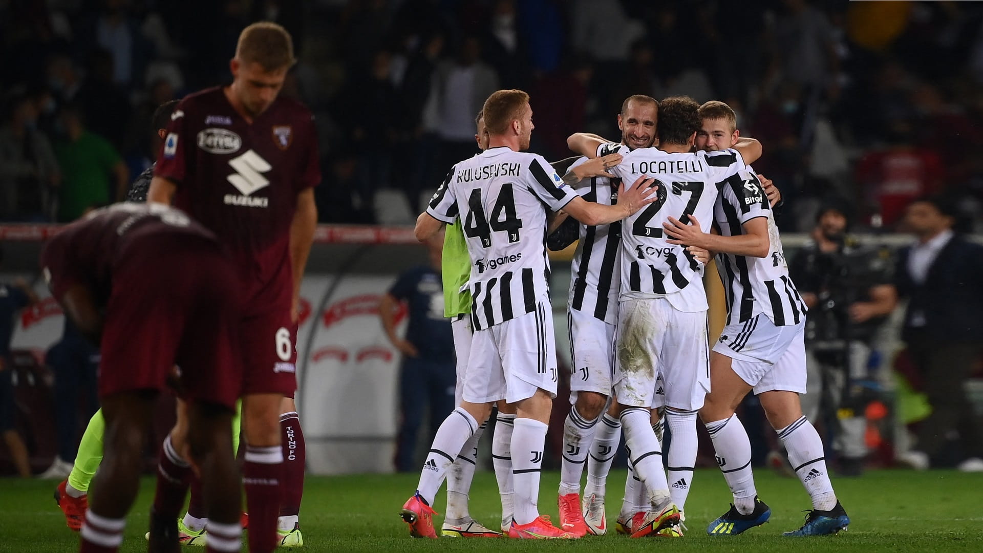 صورة بعنوان: يوفنتوس يحسم ديربي تورينو في الدوري الإيطالي لكرة القدم 