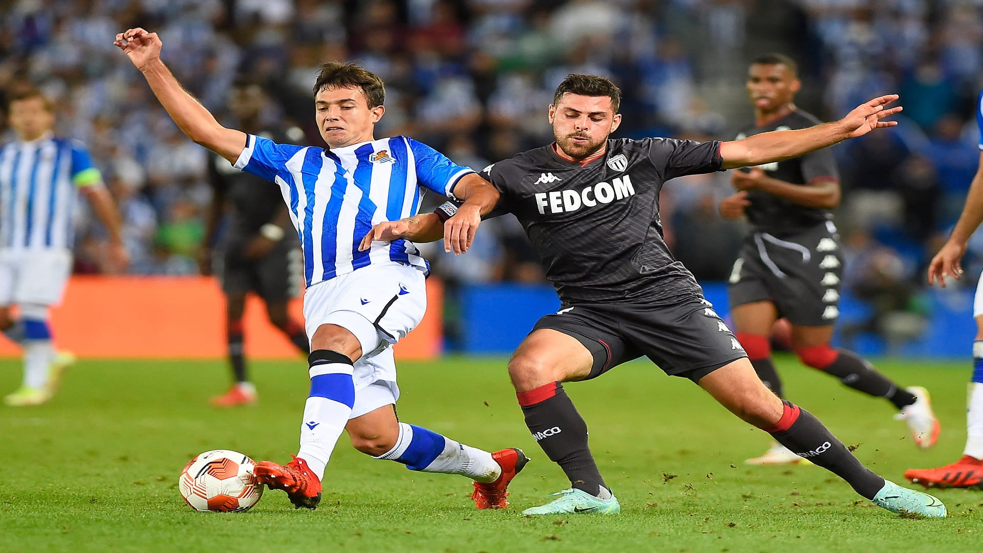 صورة بعنوان: سوسييداد يسقط بفخ التعادل الإيجابي أمام موناكو بالدوري الأوروبي 