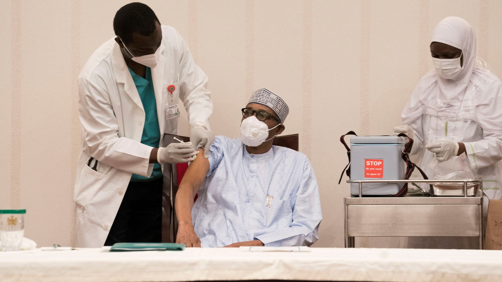 صورة بعنوان: إفريقيا تشهد أطول فترة انخفاض بإصابات كورونا منذ ظهور الوباء 