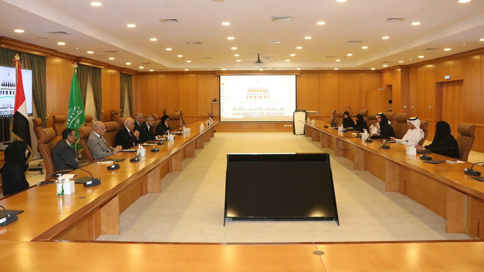 صورة بعنوان: "تربية الاستشاري" تزور جامعة الشارقة وتطلع على خططها المستقبلية  