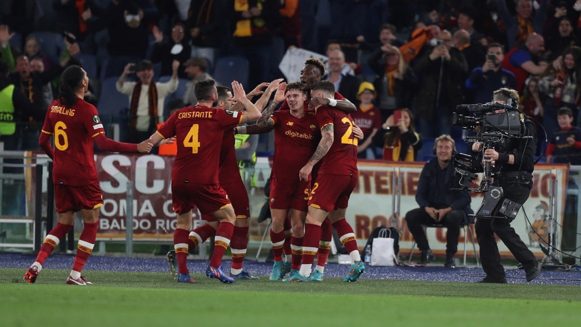 صورة بعنوان: روما الإيطالي يكمل أضلاع المربع الذهبي لدوري المؤتمر الأوروبي 