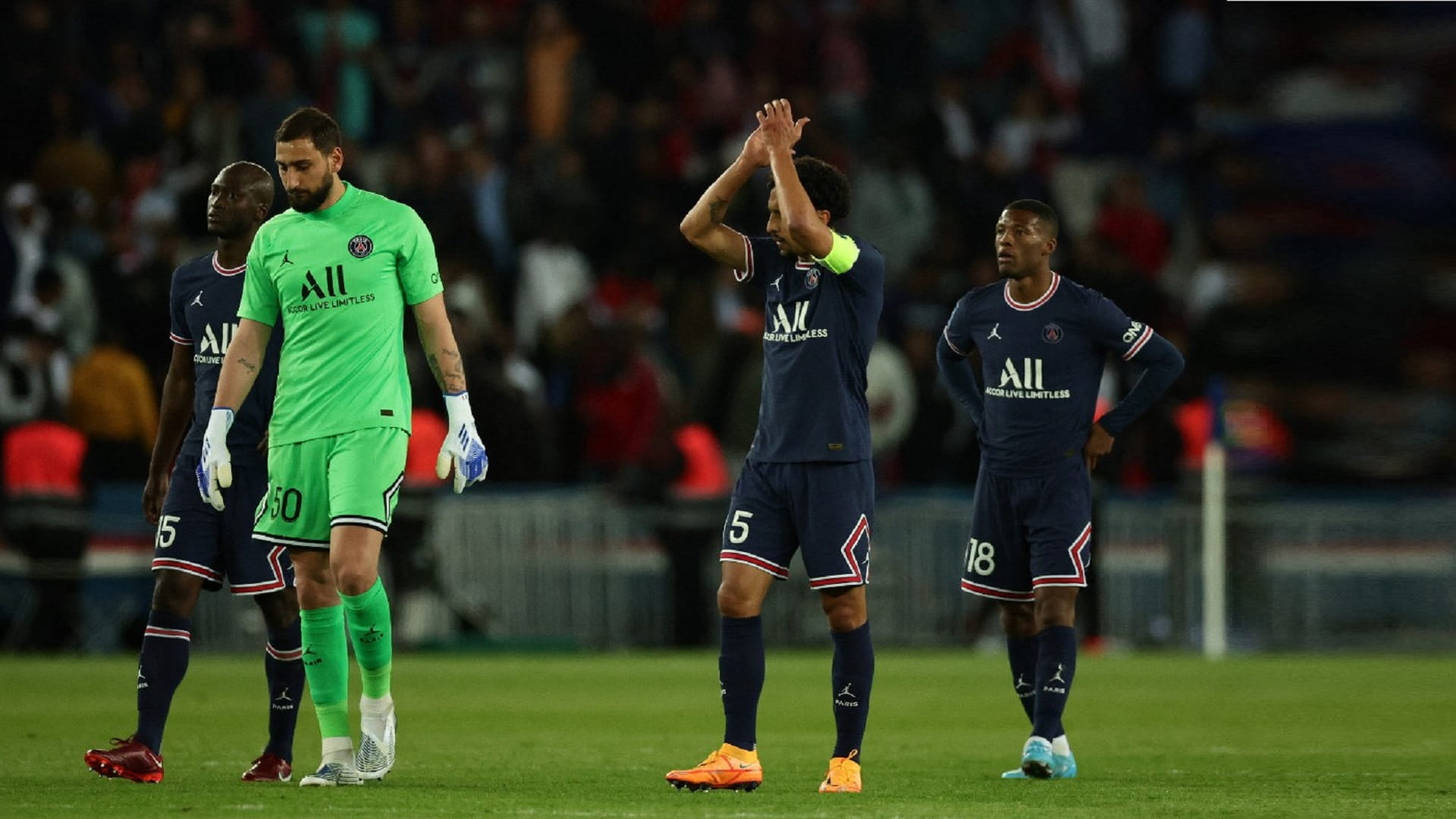 صورة بعنوان: باريس سان جيرمان يقترب من التتويج بالدوري الفرنسي لكرة القدم 