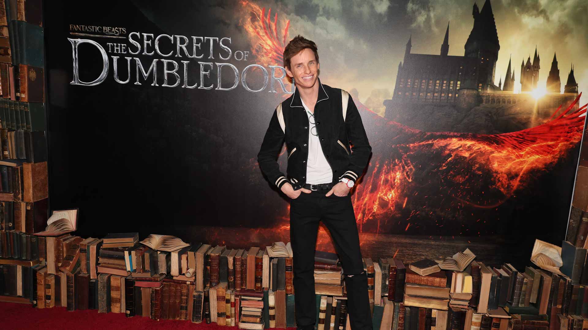Image for the title: 'Fantastic Beasts' tops N.America box office 