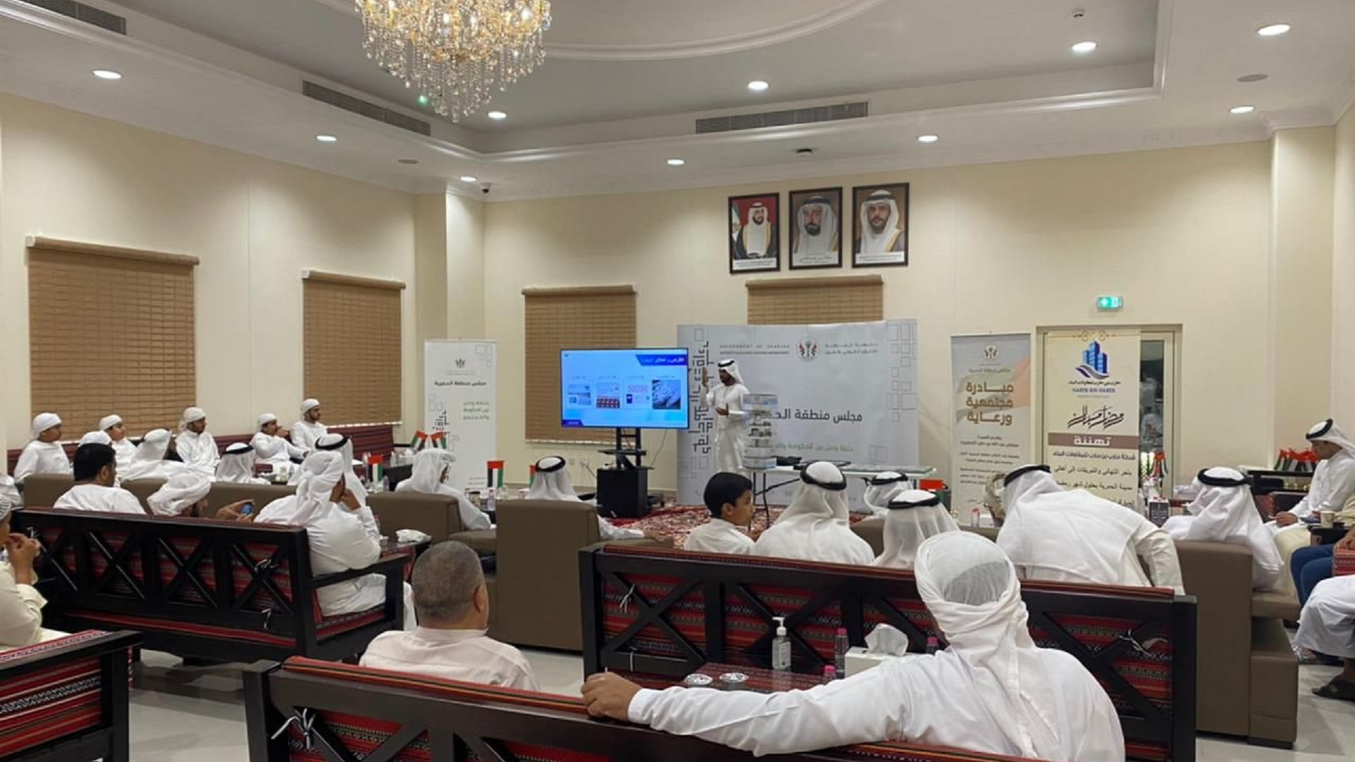 صورة بعنوان: بلدية الحمرية وشرطة الشارقة تنظمان محاضرة توعوية عن آفة المخدرات  