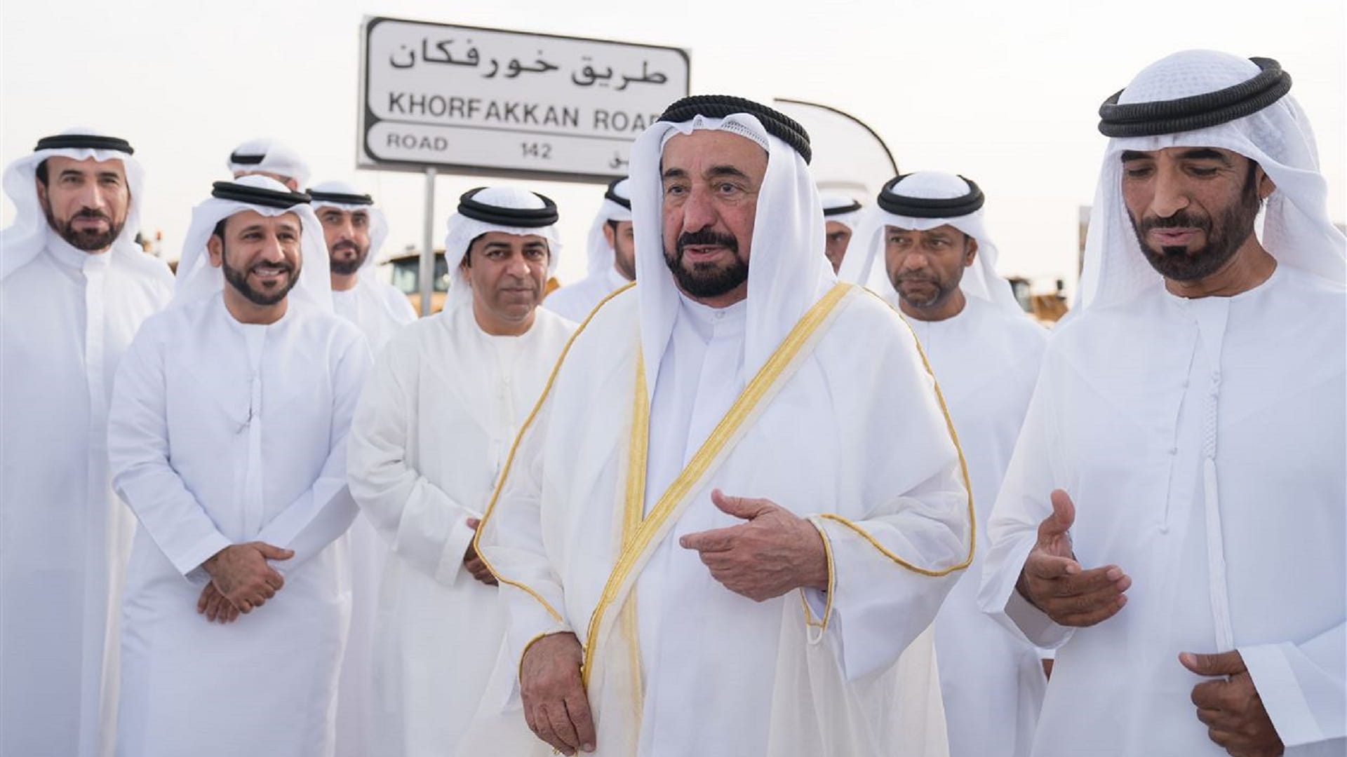 صورة بعنوان: سلطان والإنسان  