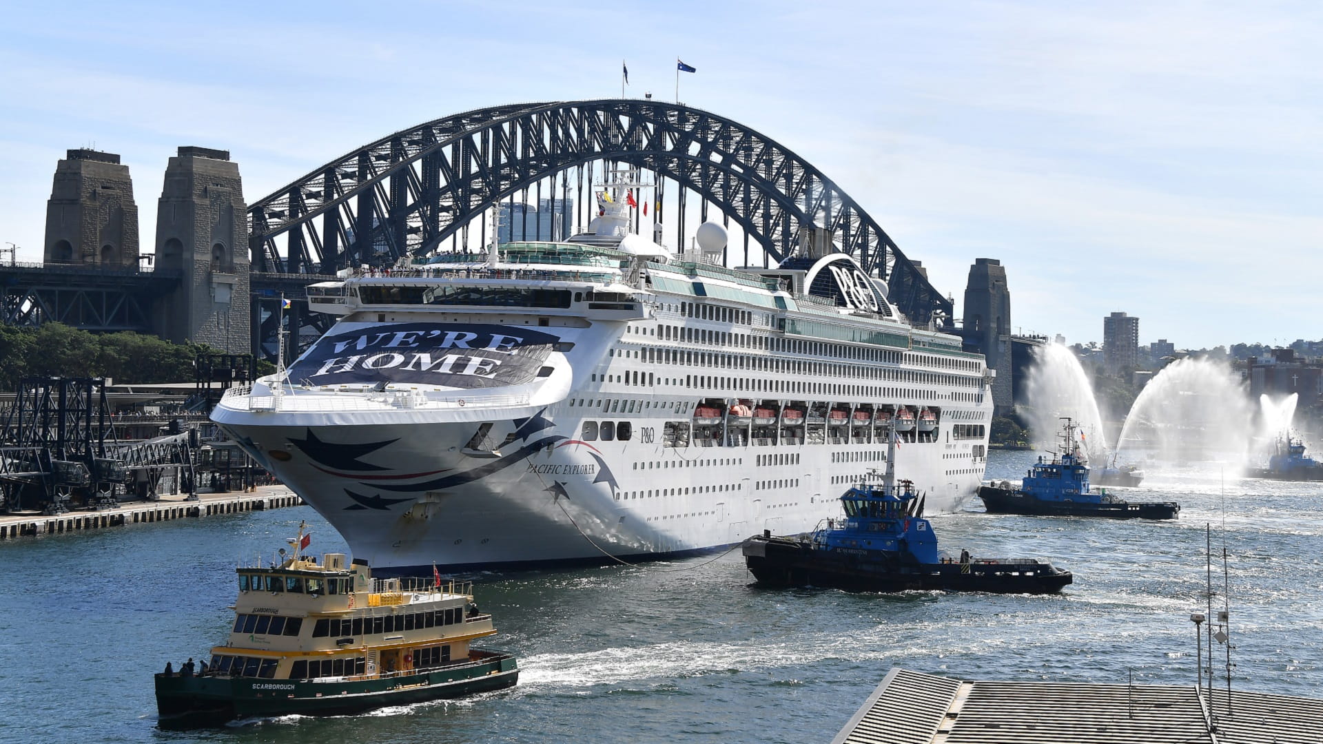 Image for the title: Cruise ships return to Australia after two-year Covid ban 