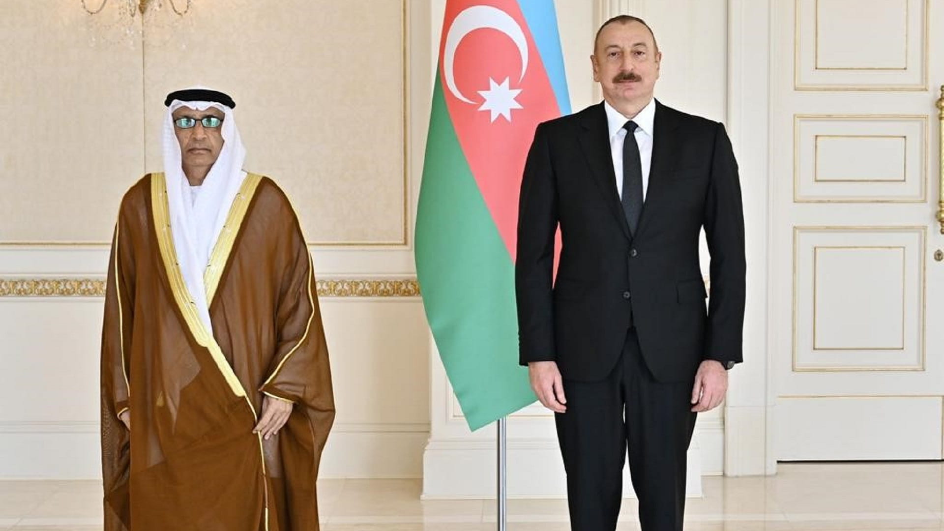 صورة بعنوان: سفير الدولة يقدم أوراق اعتماده إلى رئيس أذربيجان 