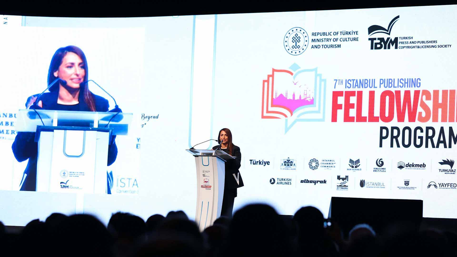 صورة بعنوان: بدور القاسمي.. وجه الثقافة الإماراتية المشرق 