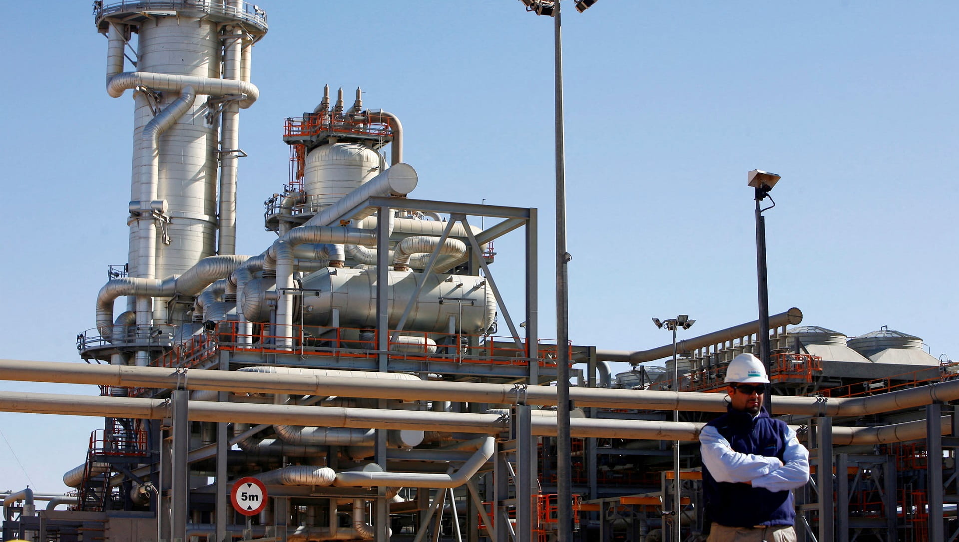 صورة بعنوان: الجزائر تحذر إسبانيا من إعادة تصدير الغاز للمغرب 