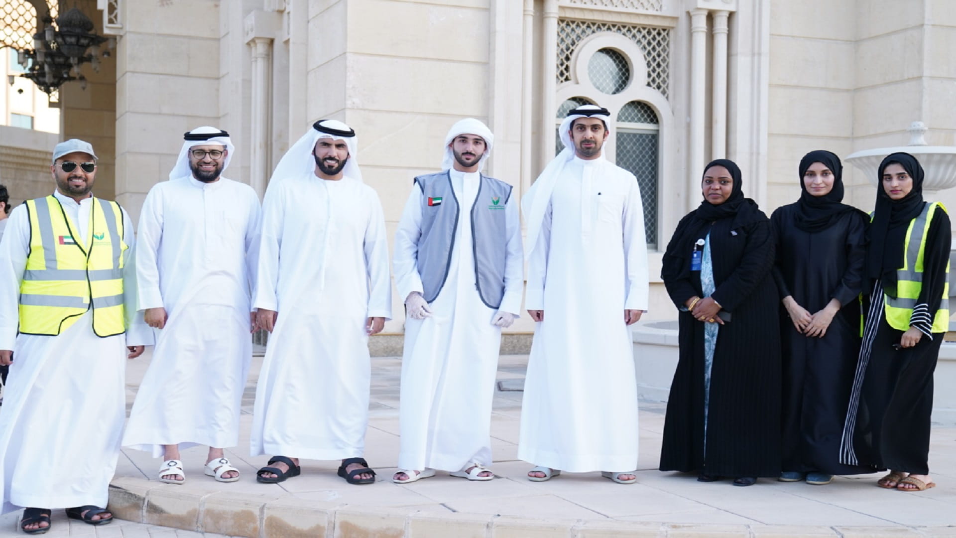 Image for the title: "Ruwad" distributes 5700 iftar meals in Sharjah 