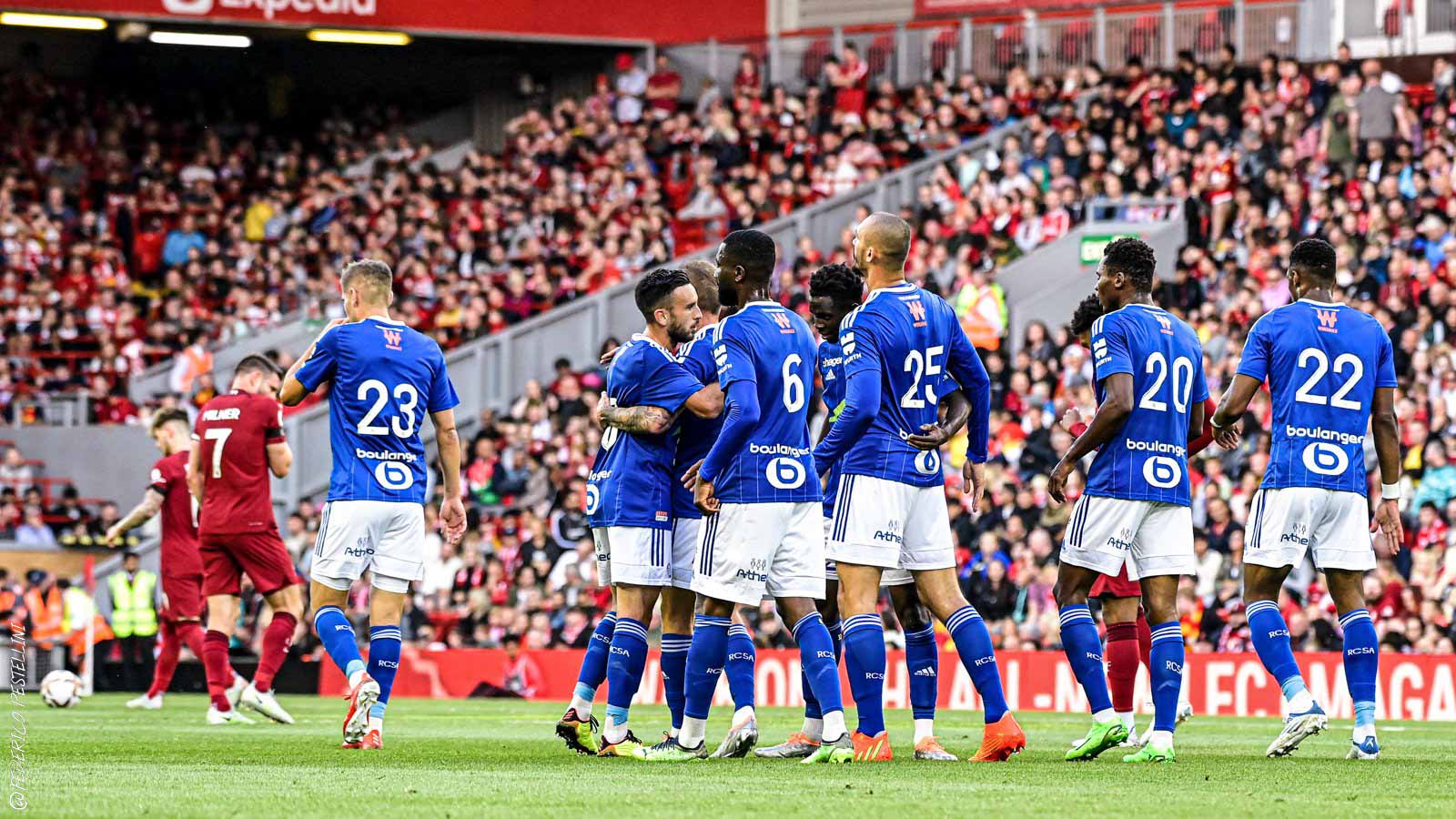 صورة بعنوان: ليفربول الإنجليزي يسقط بثلاثية أمام ستراسبورج ودياً 