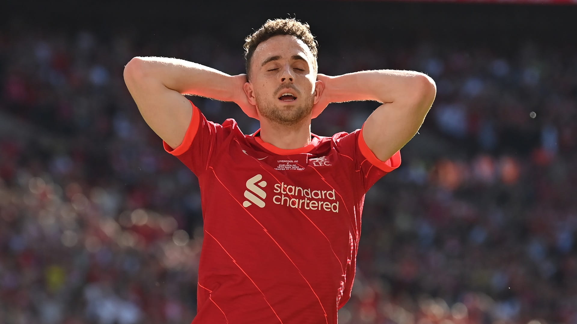 صورة بعنوان: نادي ليفربول الإنجليزي يجدد الثقة بالمهاجم ديوجو جوتا 