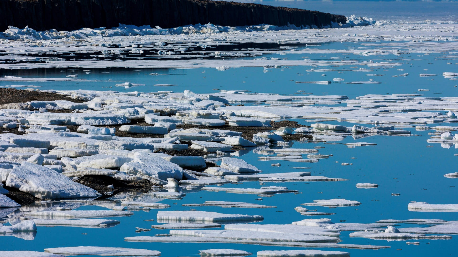 Image for the title: Scientists call for more research into 'climate endgame' 