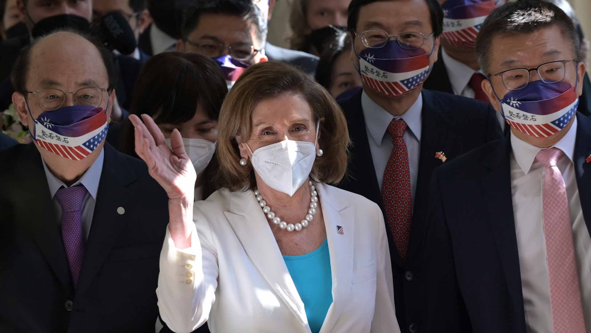 صورة بعنوان: بيلوسي تغادر تايوان بعد ختام زيارة أثارت توتراً بين واشنطن وبكين 
