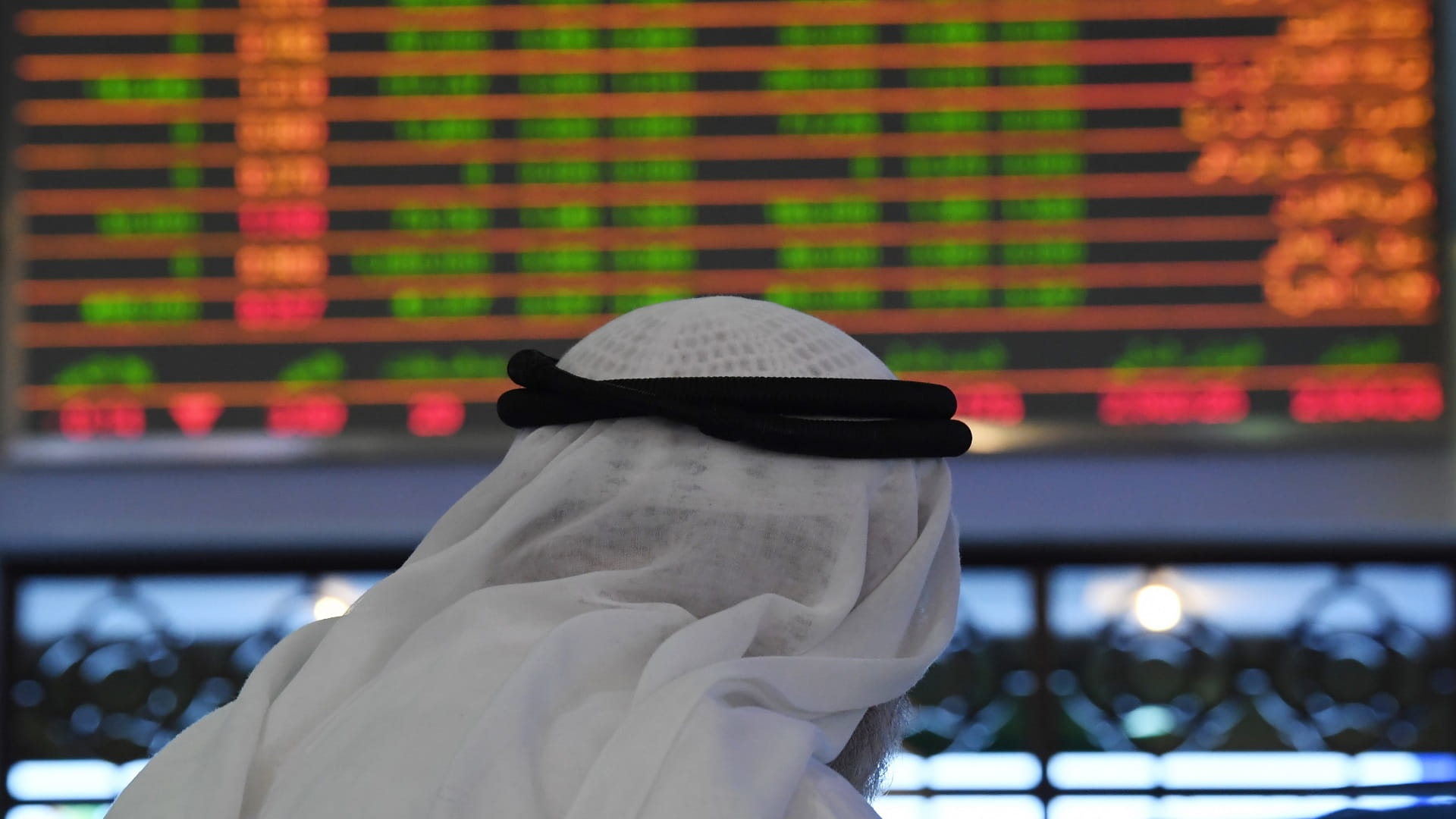 صورة بعنوان: الأسهم المحلية تستقطب 1.64 مليار درهم في ختام تعاملات الخميس 