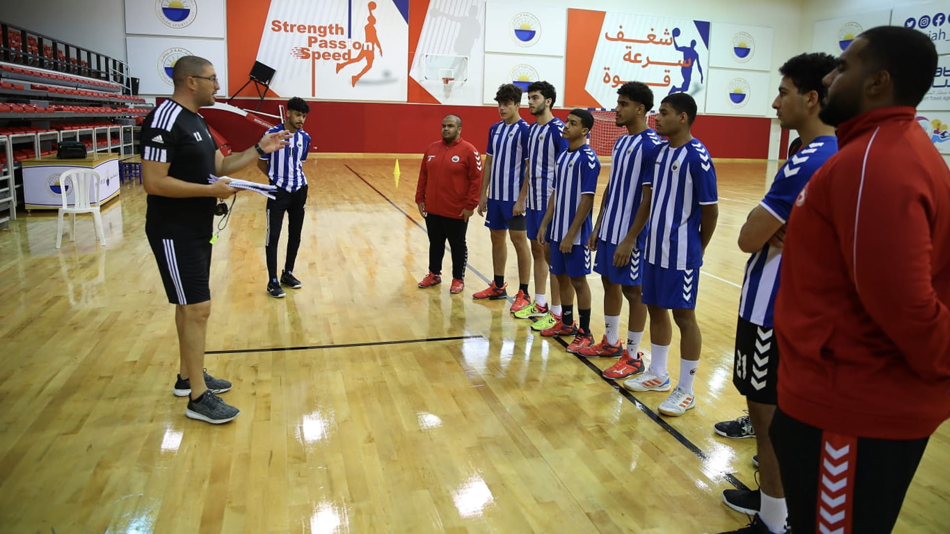 صورة بعنوان: المراحل السنية بنادي الشارقة تستعد للموسم الجديد 2022-2023 