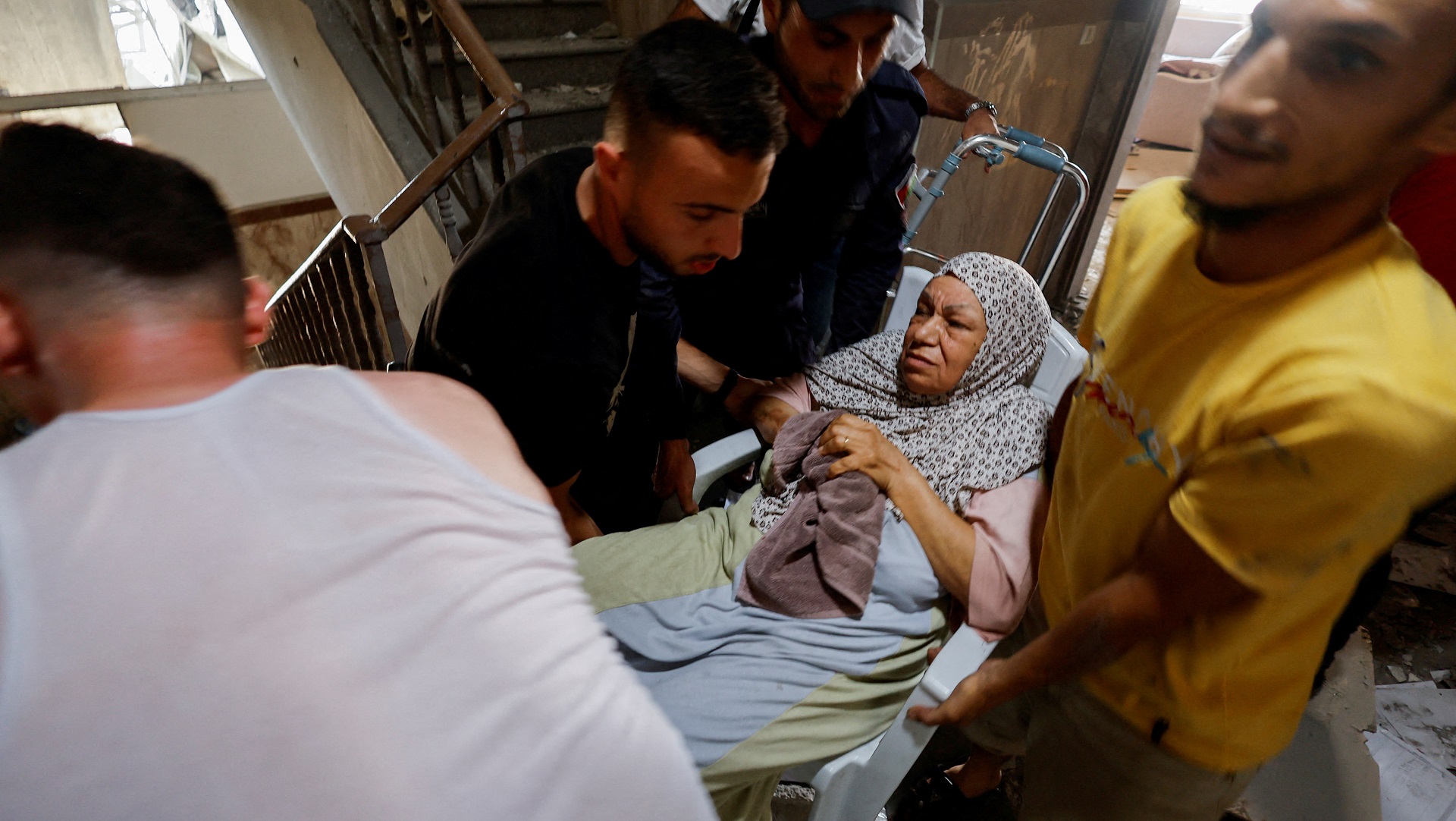 صورة بعنوان: مصر تتوسط بين إسرائيل والفلسطينيين لمنع التصعيد 