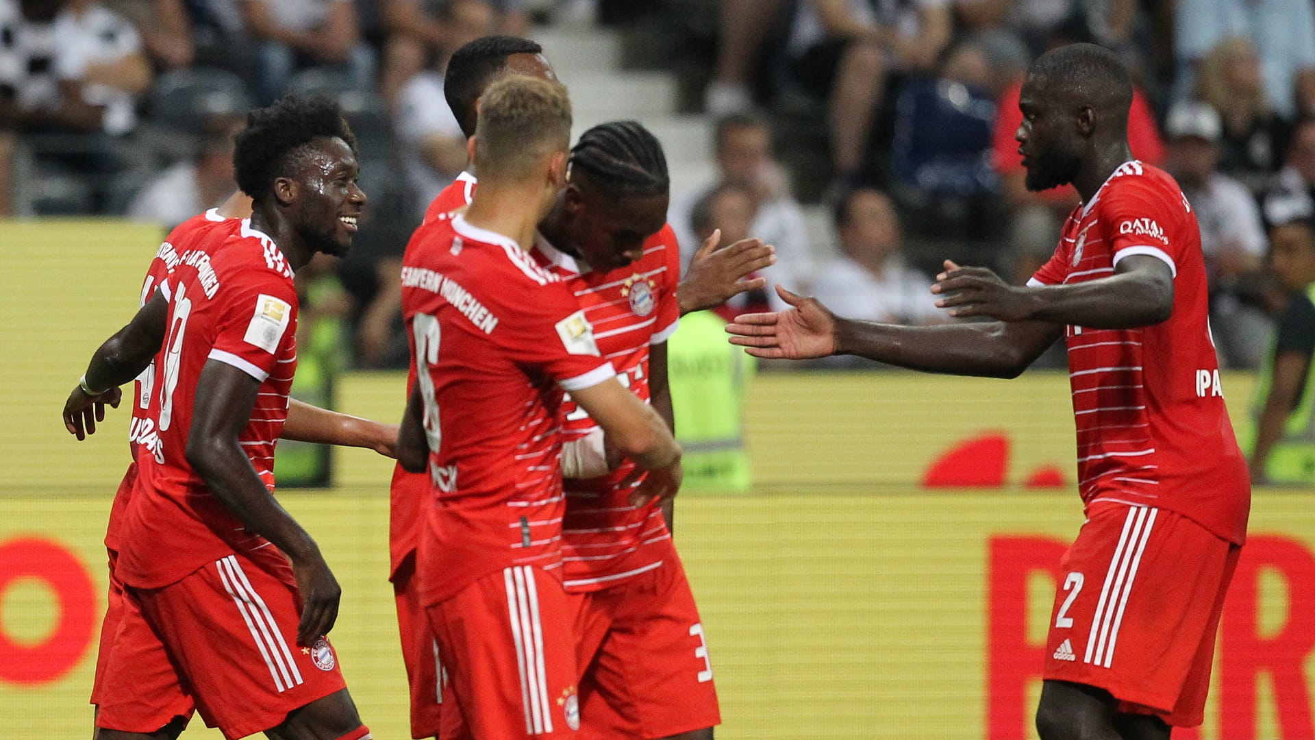 صورة بعنوان: بايرن ميونخ يقسو على آينتراخت بافتتاح منافسات الدوري الألماني 